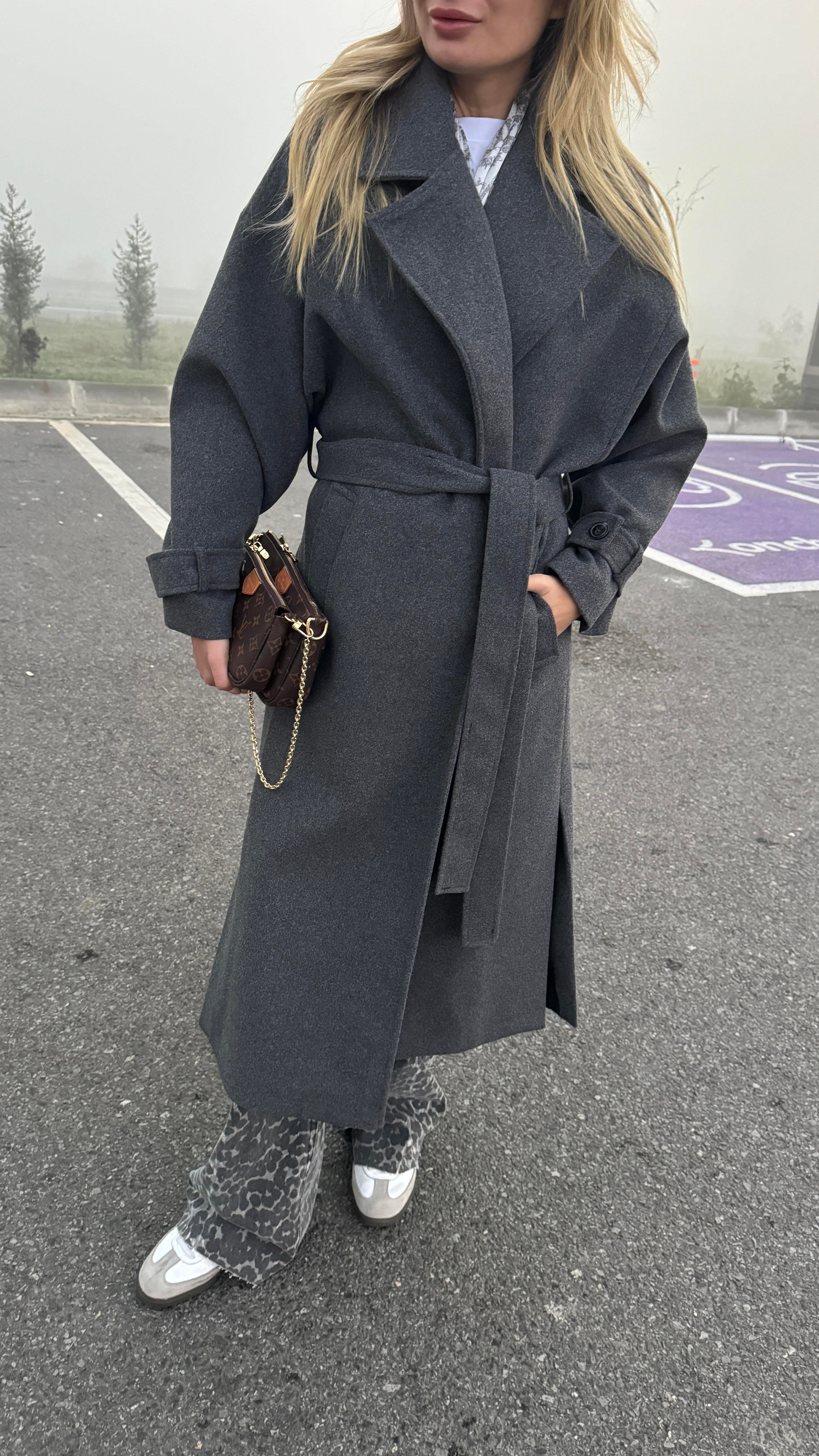 Füme Kuşaklı Kaşe Uzun Kaban KABAN