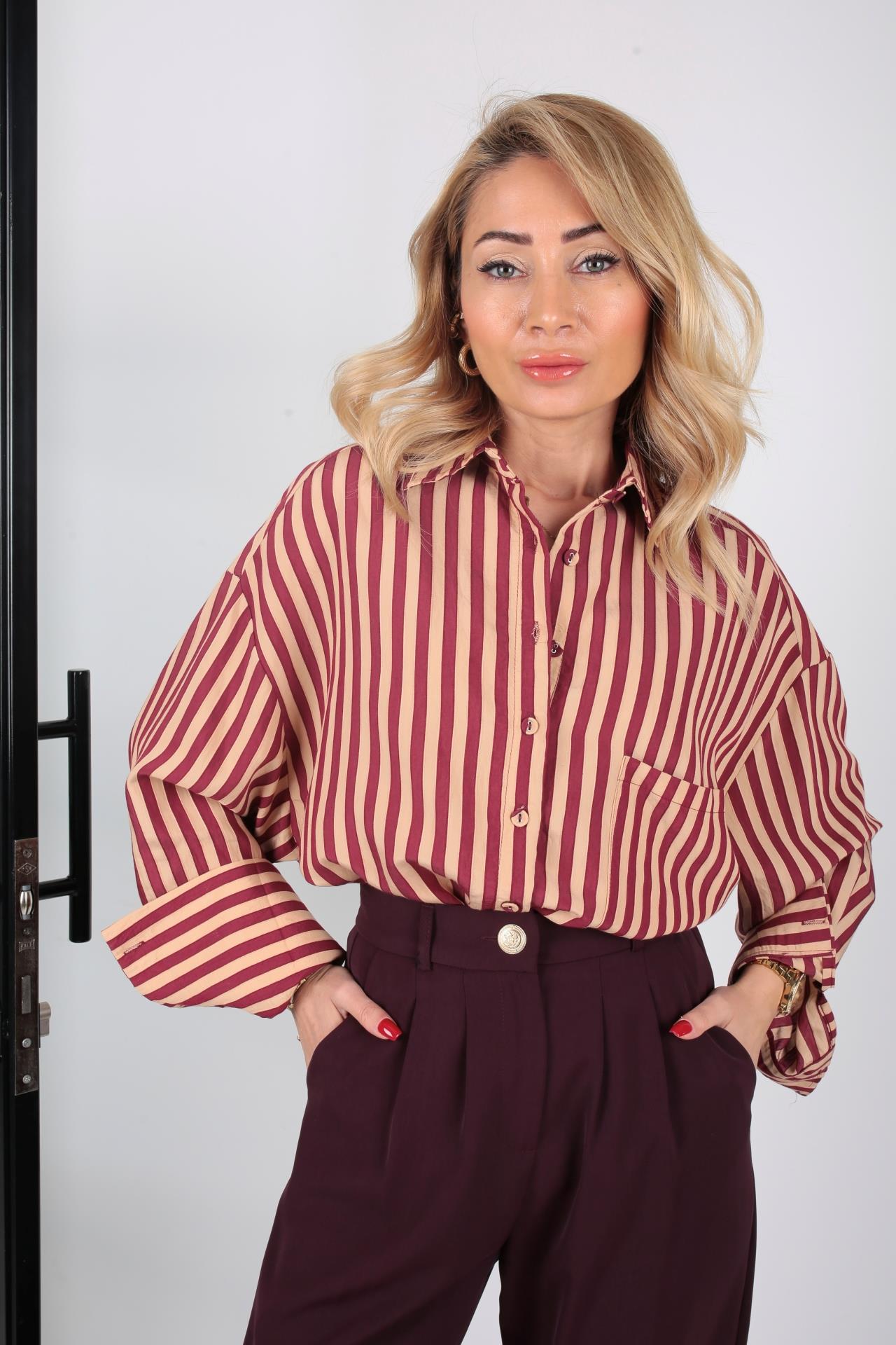 Geniş Manşetli Bordo Çizgili Oversize Gömlek GÖMLEK