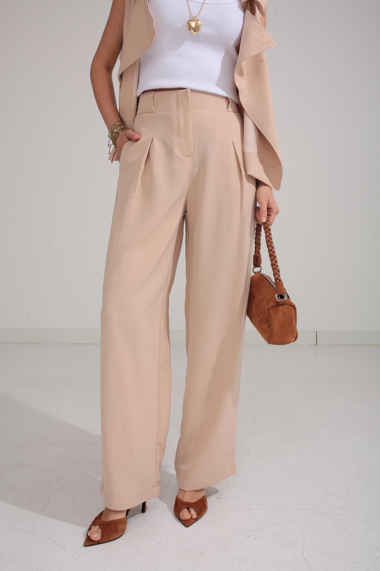 Geniş Yaka Camel Yelek Pantolon TAKIM