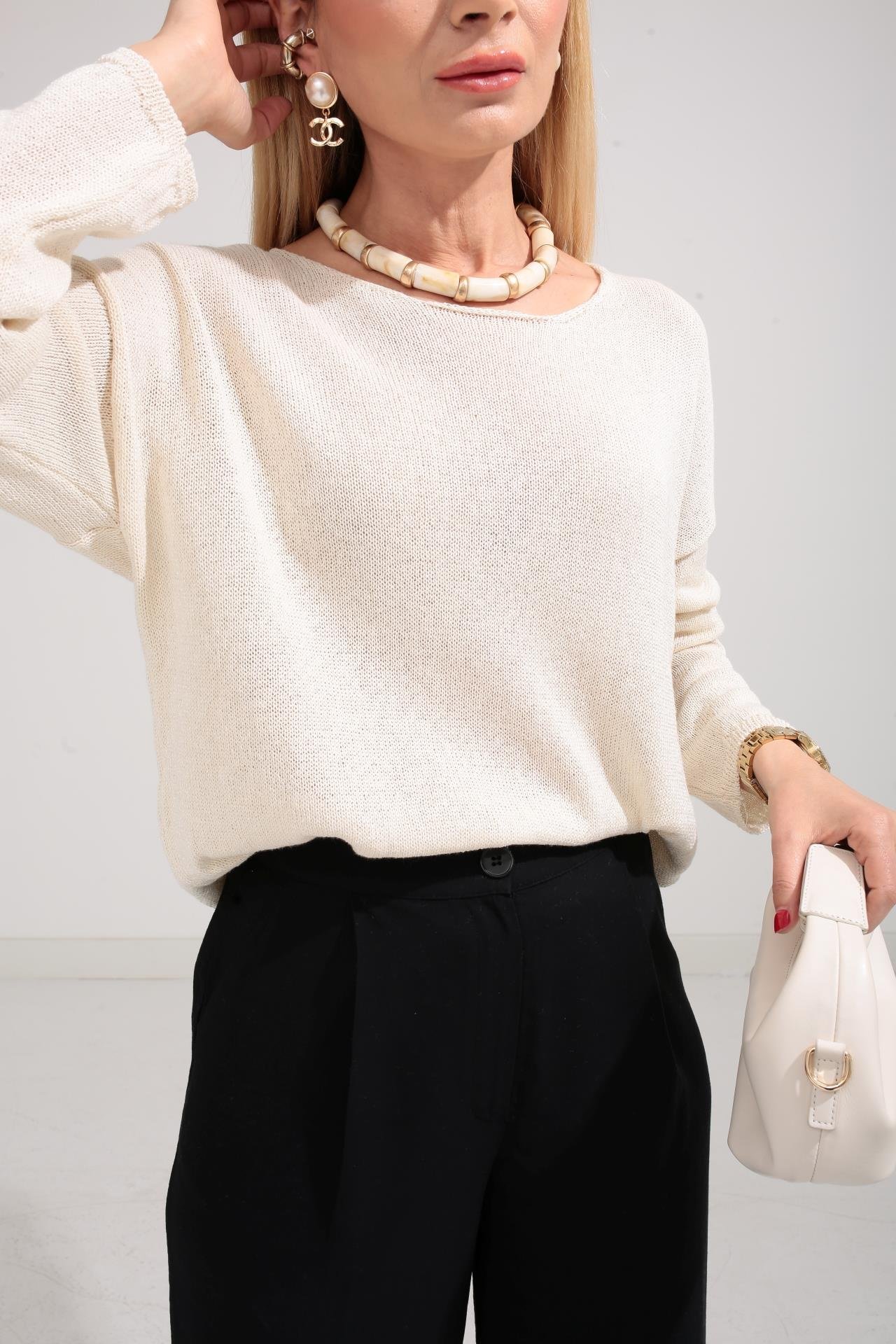 Geniş Yaka Ekru Mevsimlik Triko TRİKO VE KAZAK | NO33