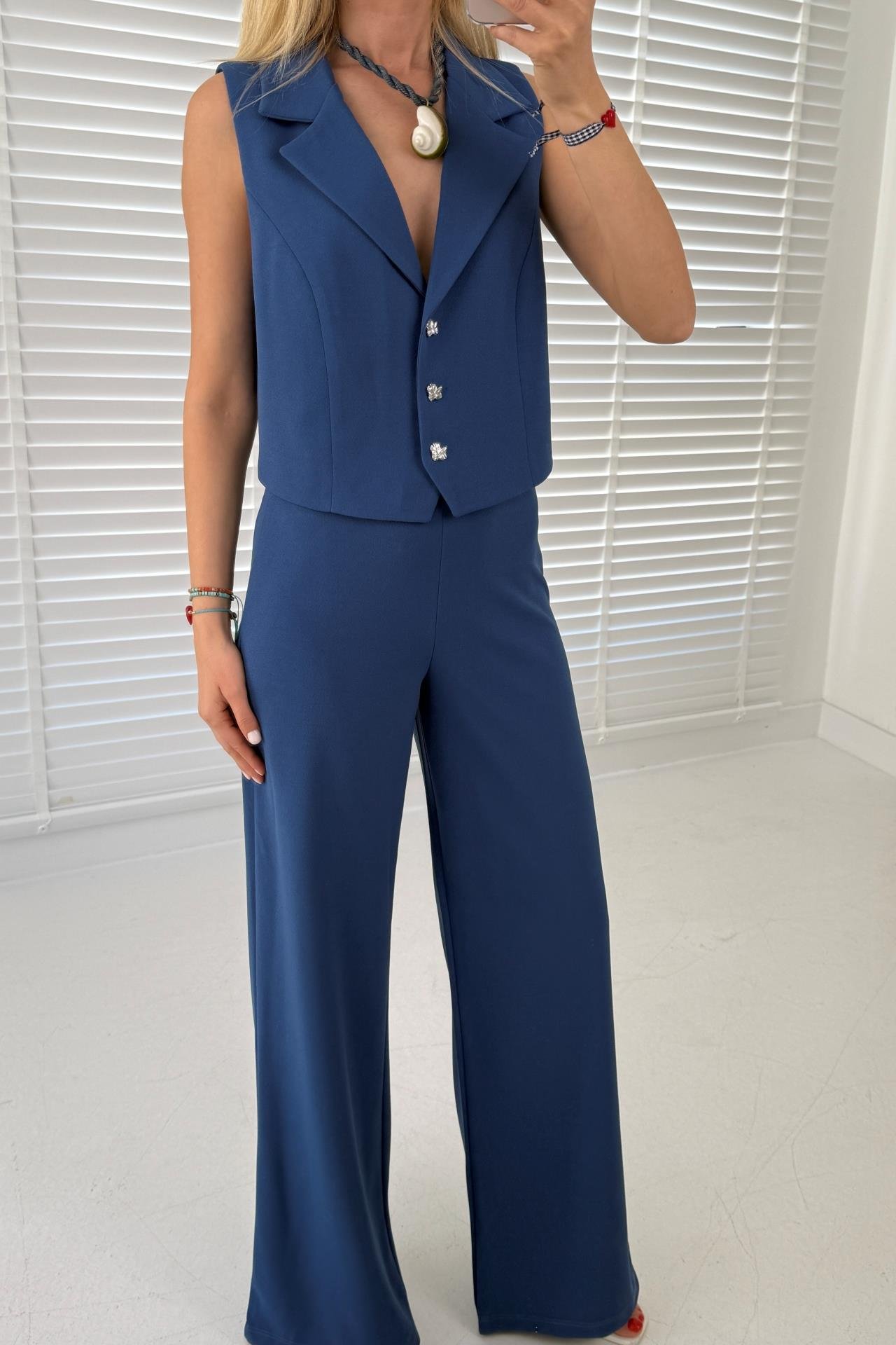 Geniş Yaka Gold Düğmeli İndigo Yelekli Takım TAKIM | NO33