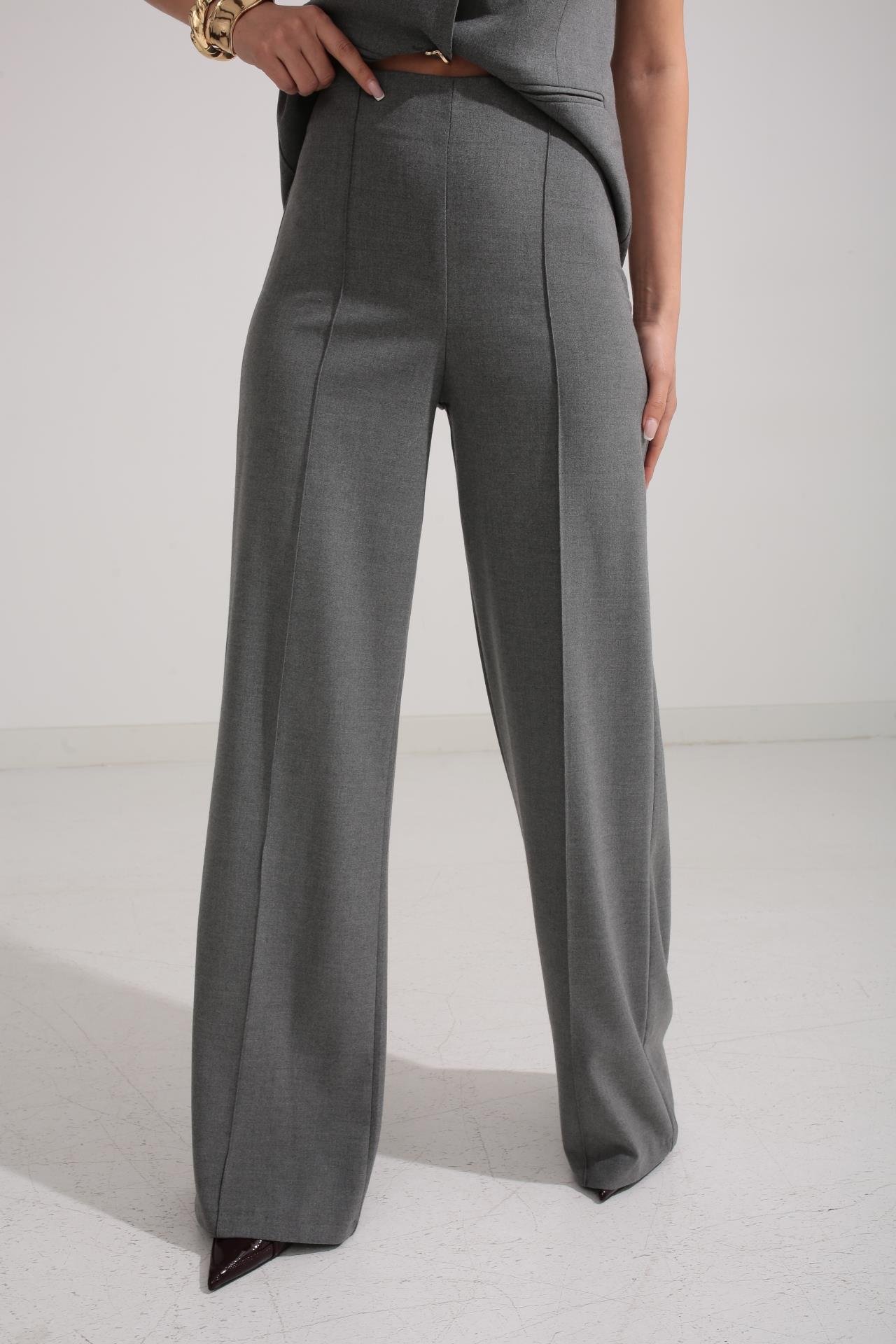 Gold Düğme Deta Gri Yelekli Takım TAKIM