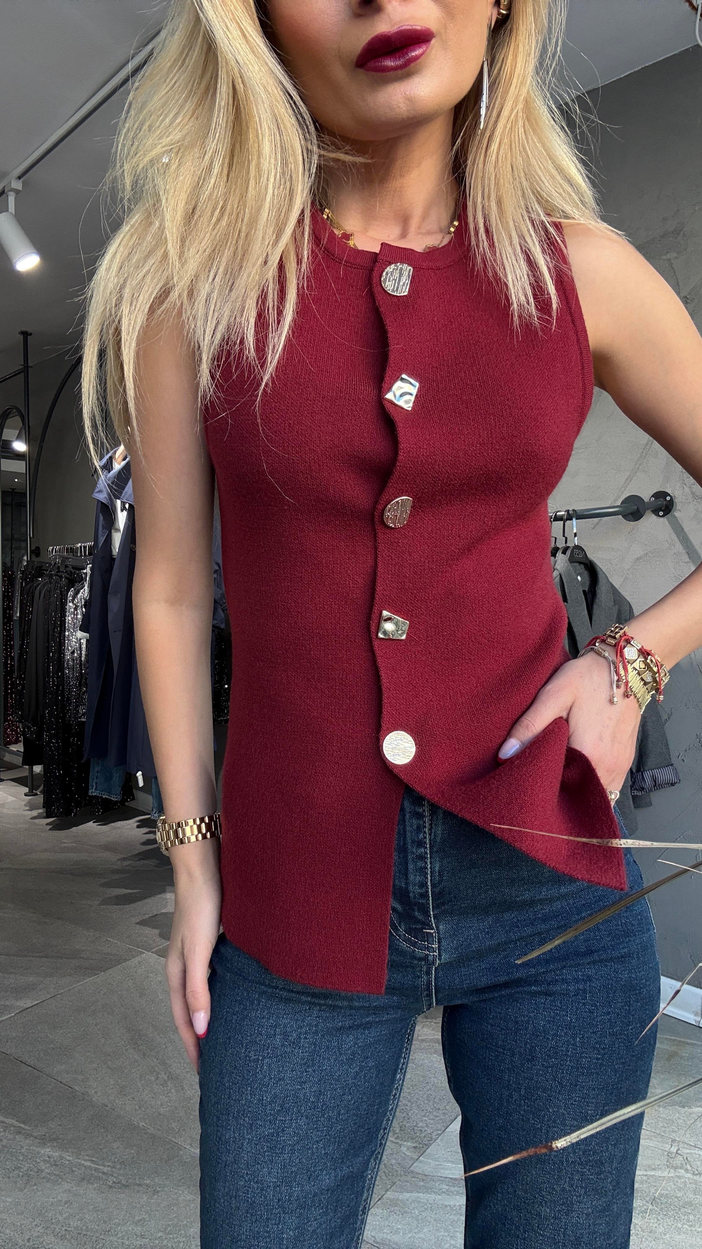 Gold Düğmeli Kolsuz Bordo Triko Yelek YELEK