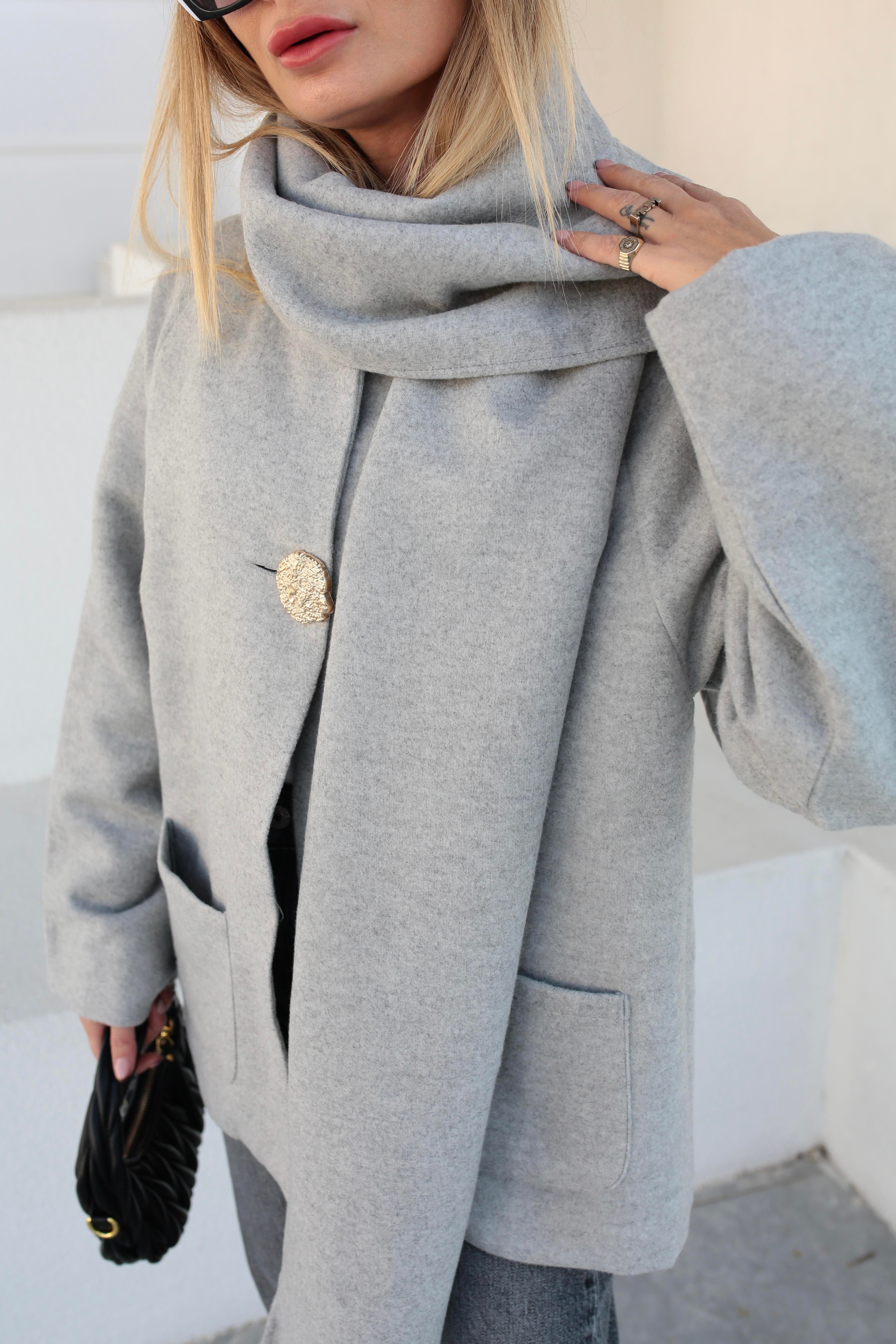 Gold Düğmeli Şallı Gri Kaşe Ceket CEKET