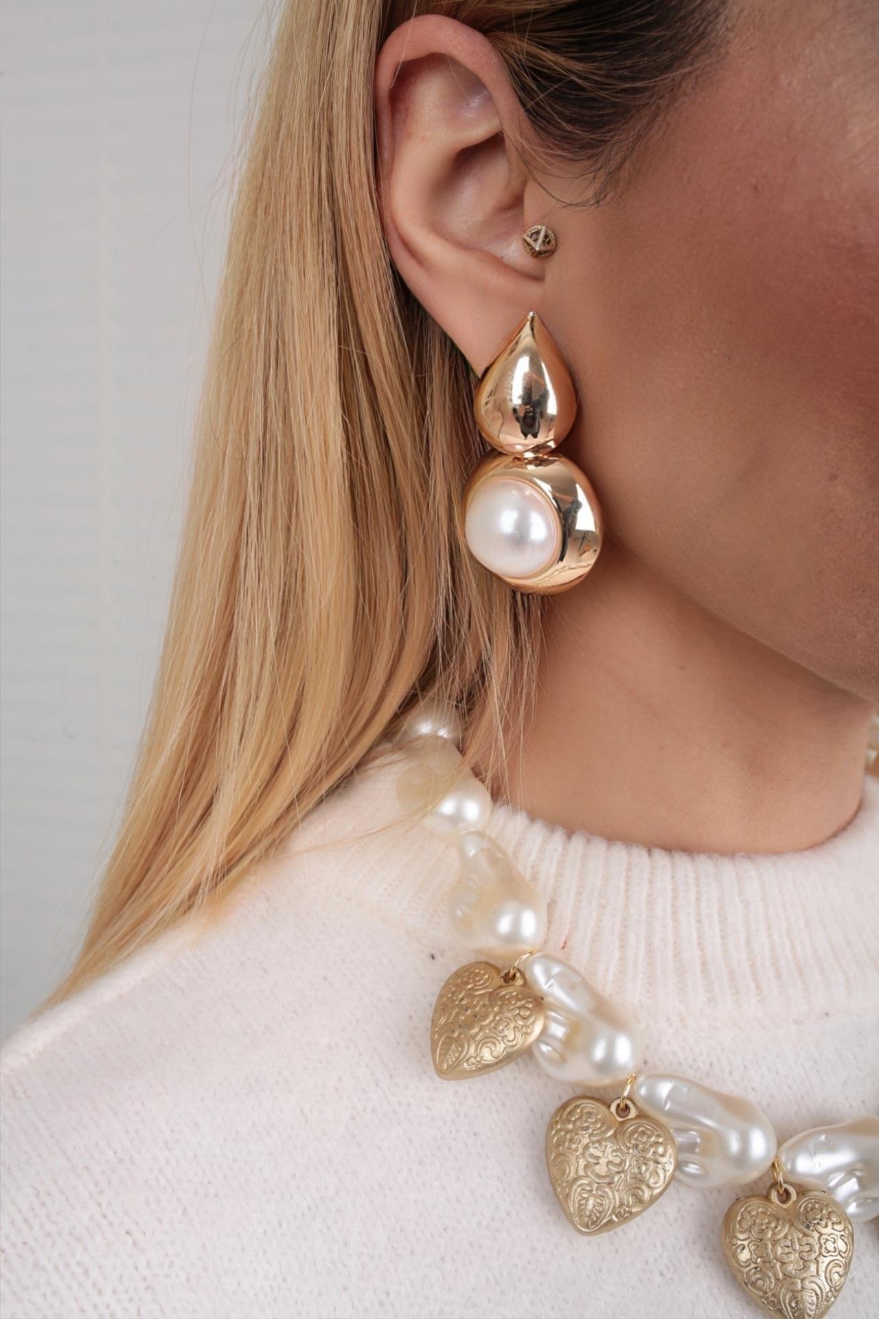 Gold Kalp Detay İncili Kısa Kolye KOLYE