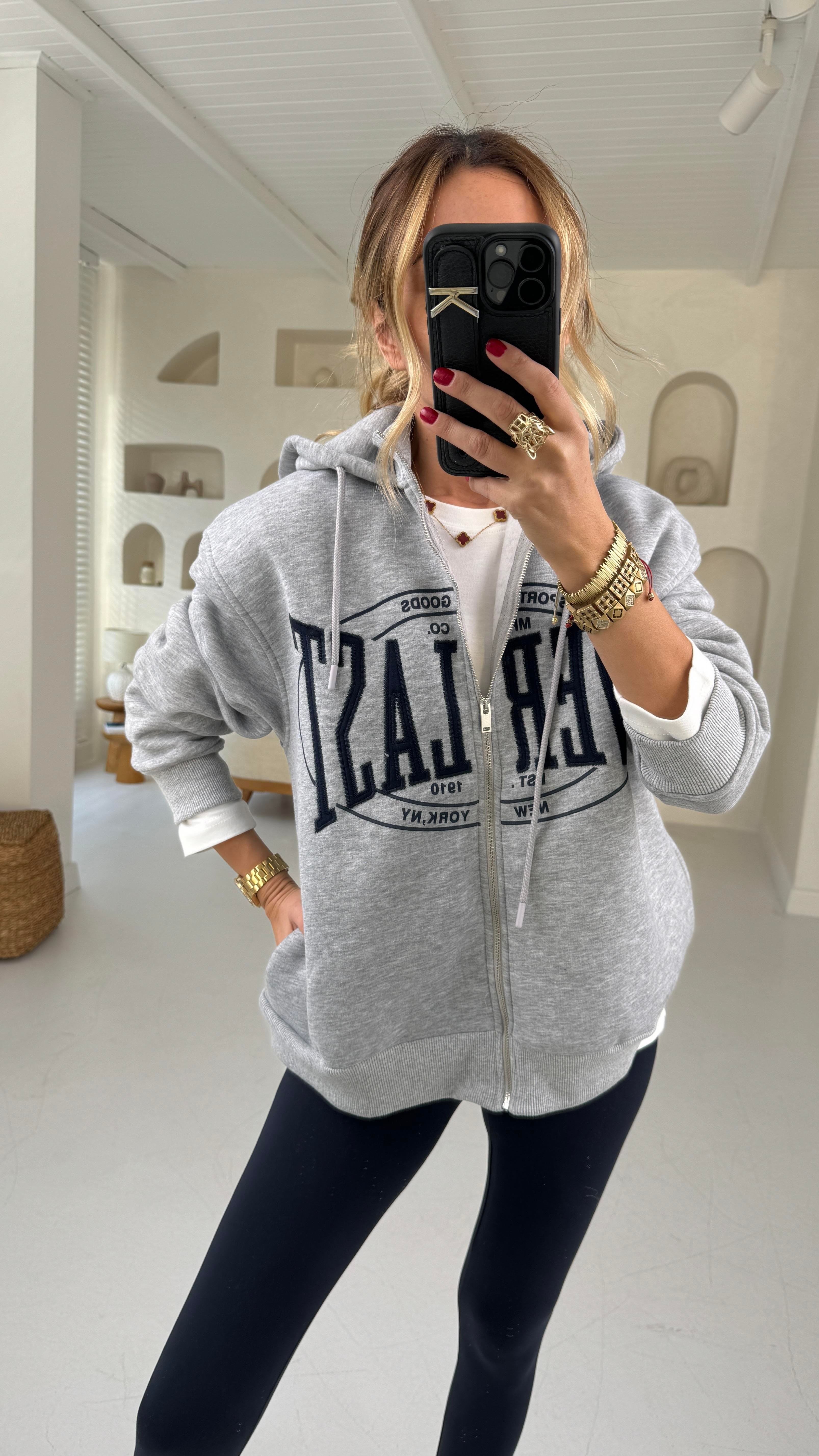 Gri Kapişonlu Nakışlı Sweatsirt SWEATSHİRT