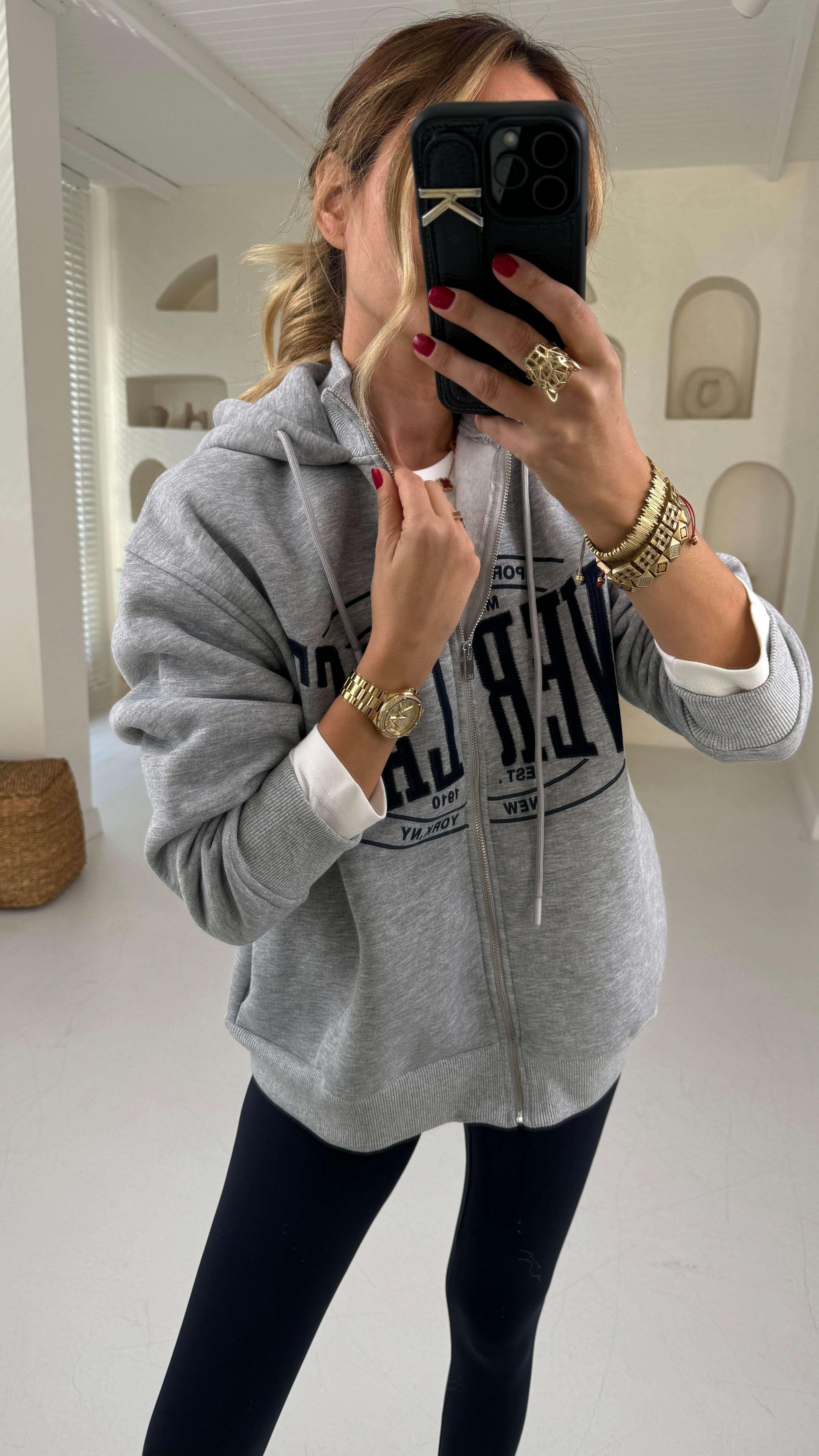 Gri Kapişonlu Nakışlı Sweatsirt SWEATSHİRT