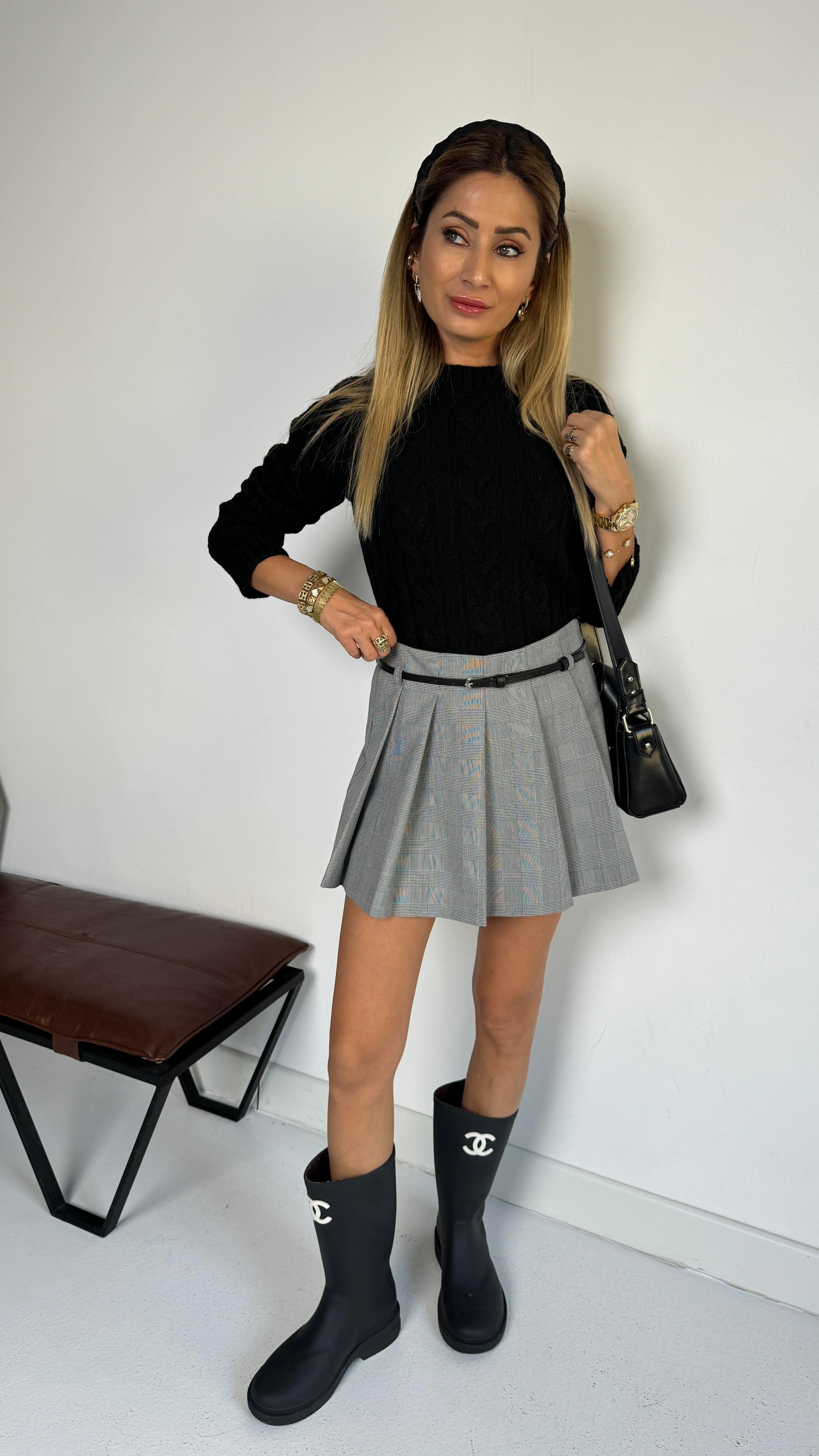 Gri Pileli Şort Etek ETEK