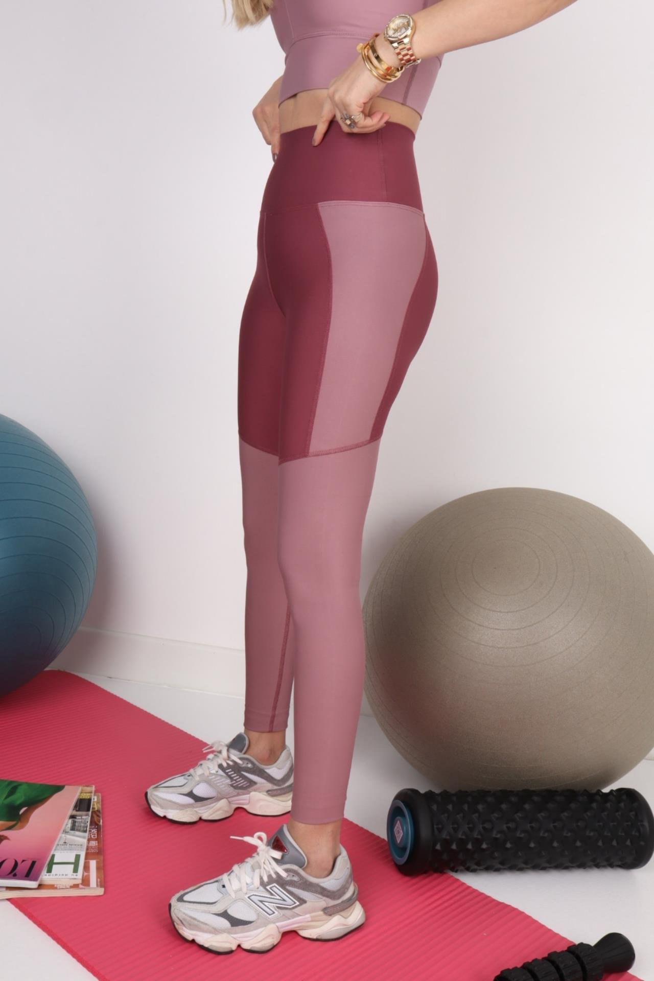 Gül Kurusu Garnili Toparlayıcı Spor Tayt TAYT