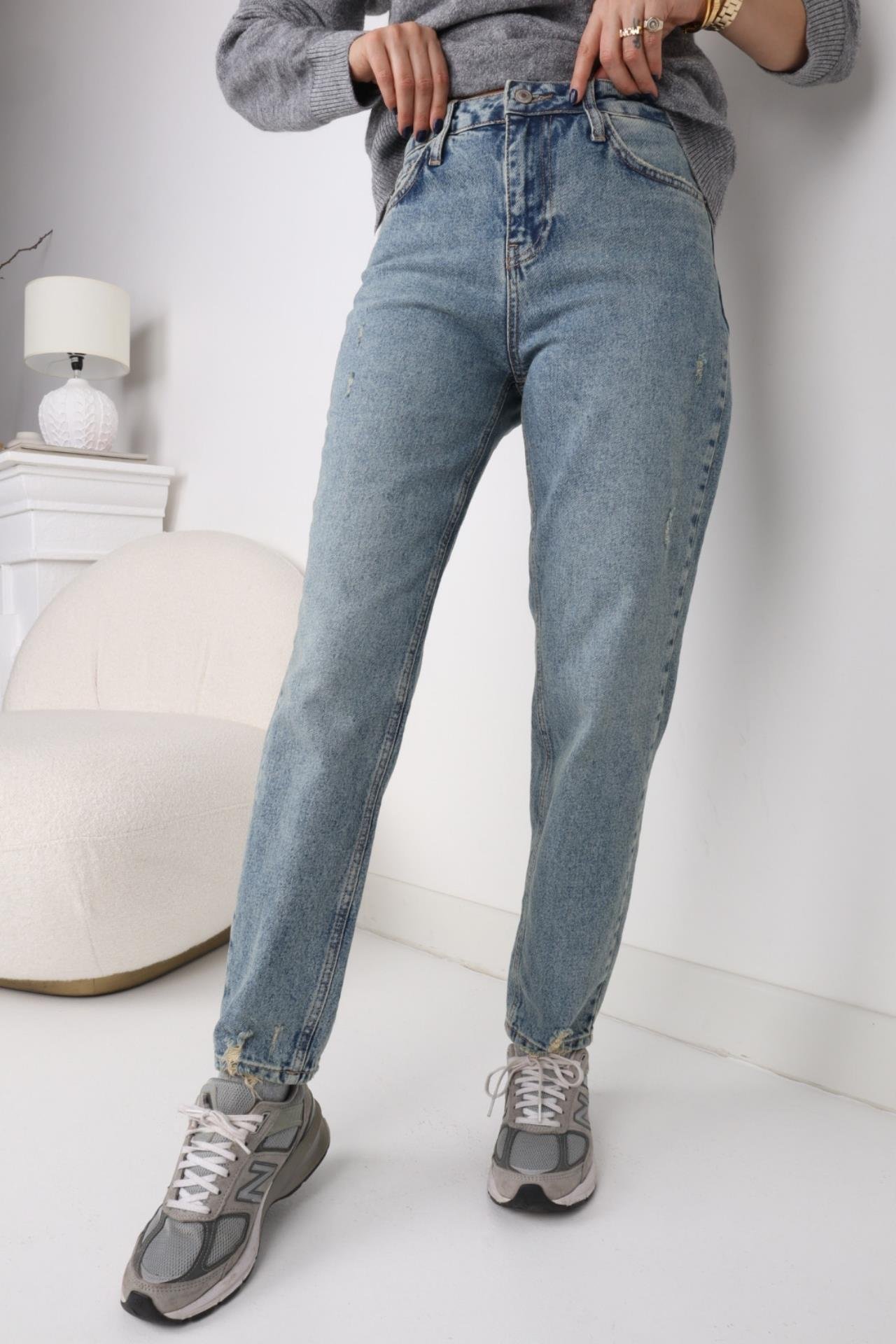 High Rise Açık Mavi Comfort Likralı Mom Jean JEAN