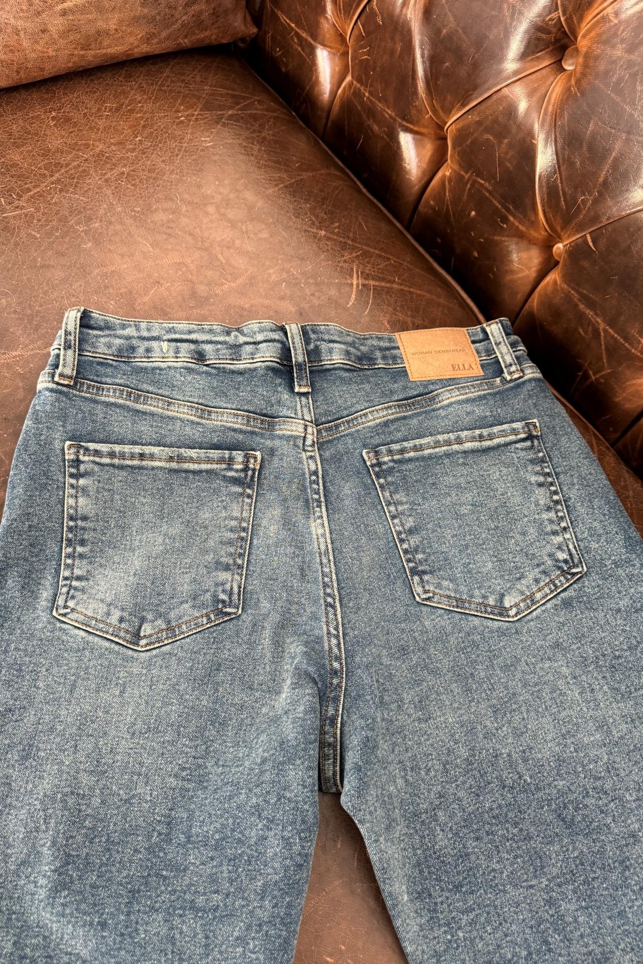 High Rise Yıkamalı Full Likralı Mom Jean JEAN