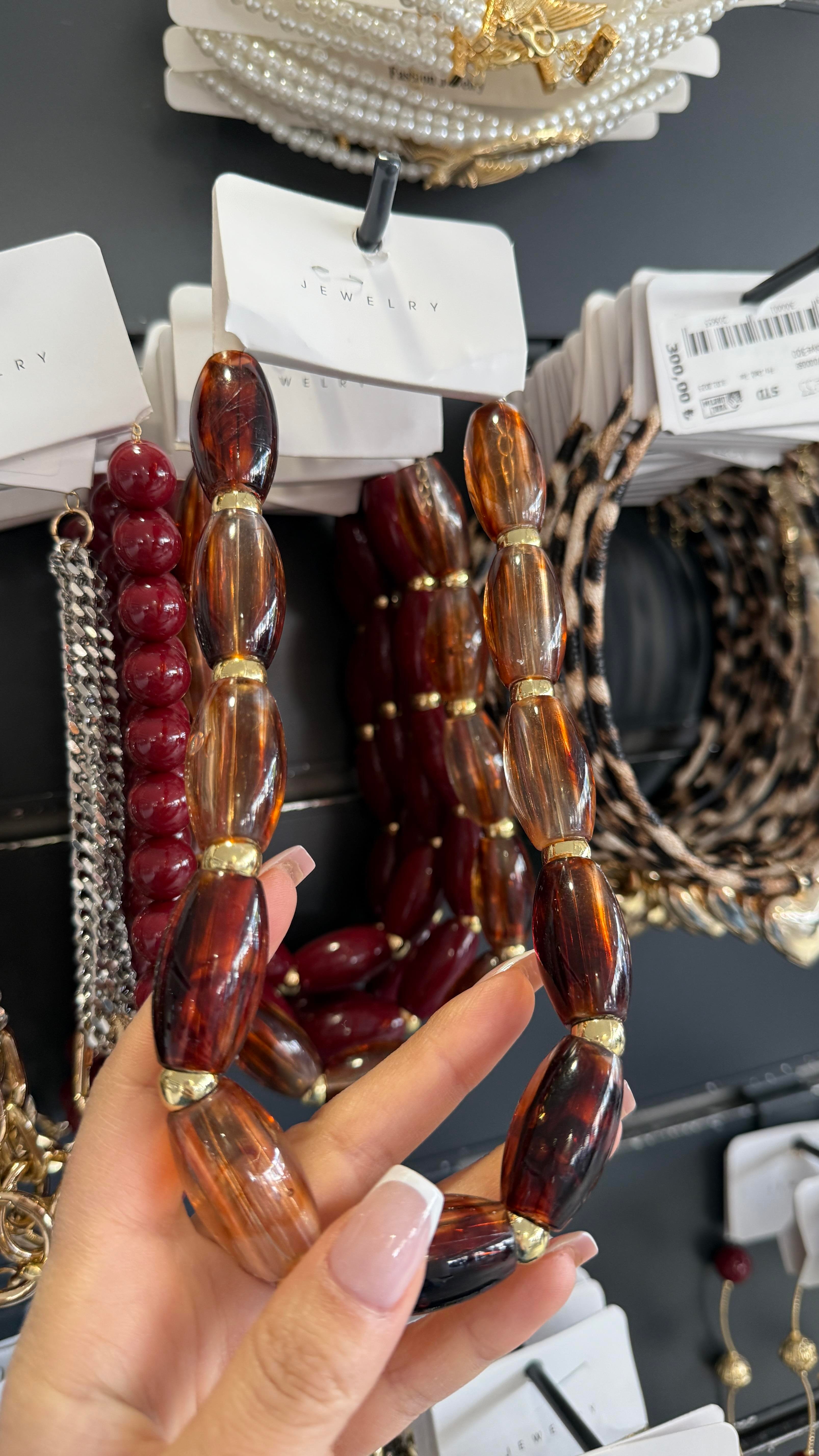 Kahve Boncuklu Kısa Kolye KOLYE