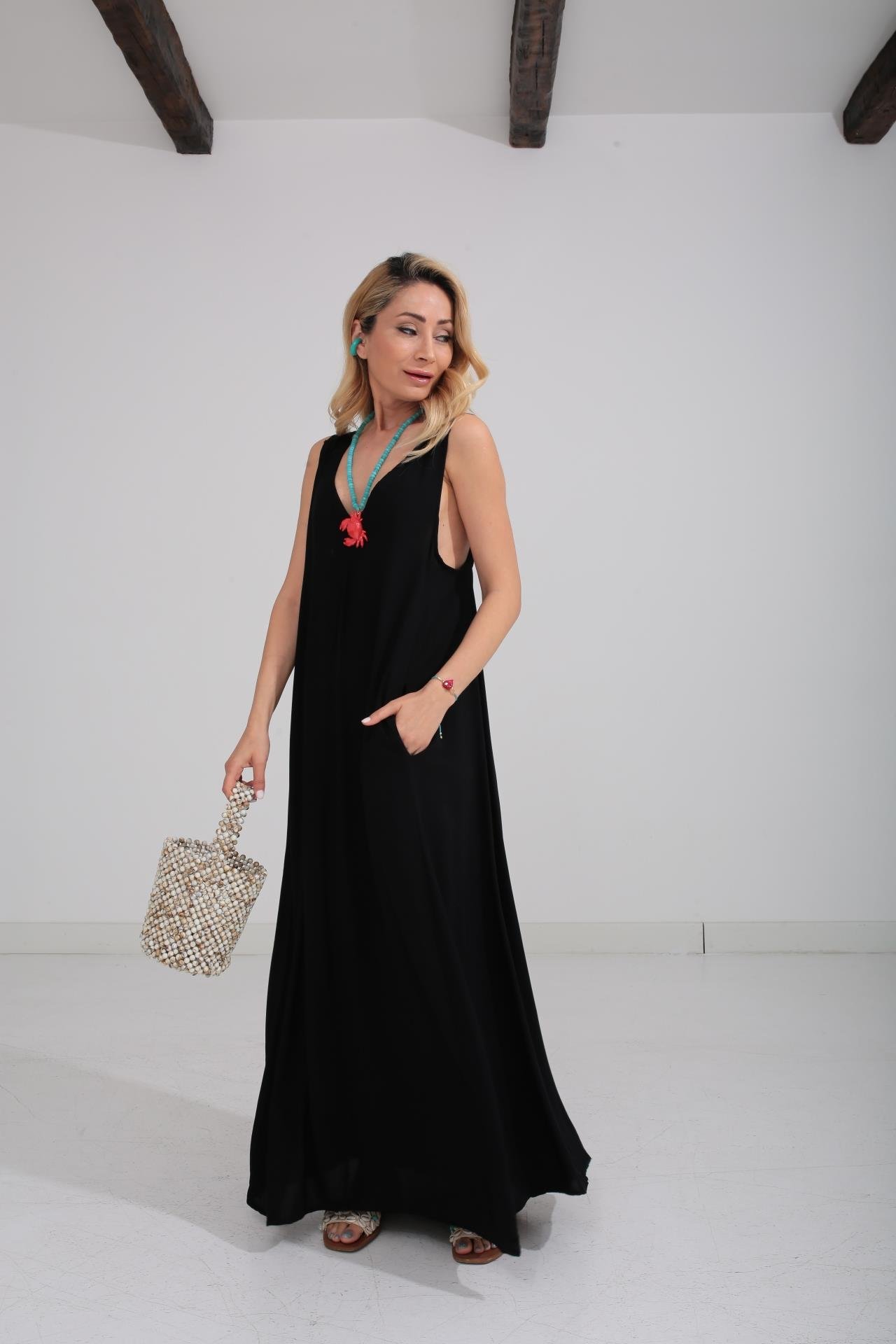 Kalın Askı Sırt Detaylı Siyah Uzun Elbise ELBİSE | NO33