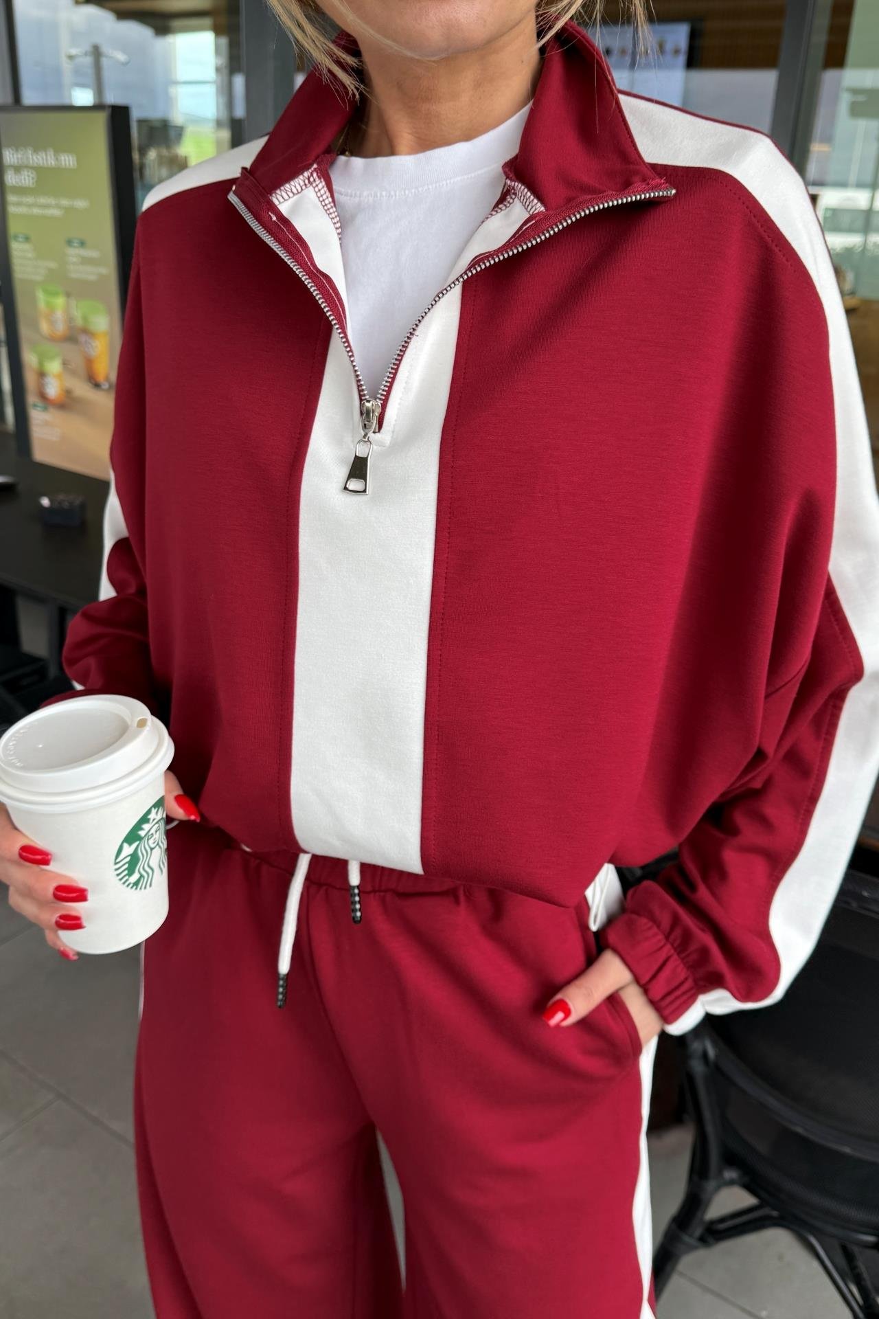 Kalın Şeritli Dik Yaka Bordo Spor Takım SPOR TAKIMLAR