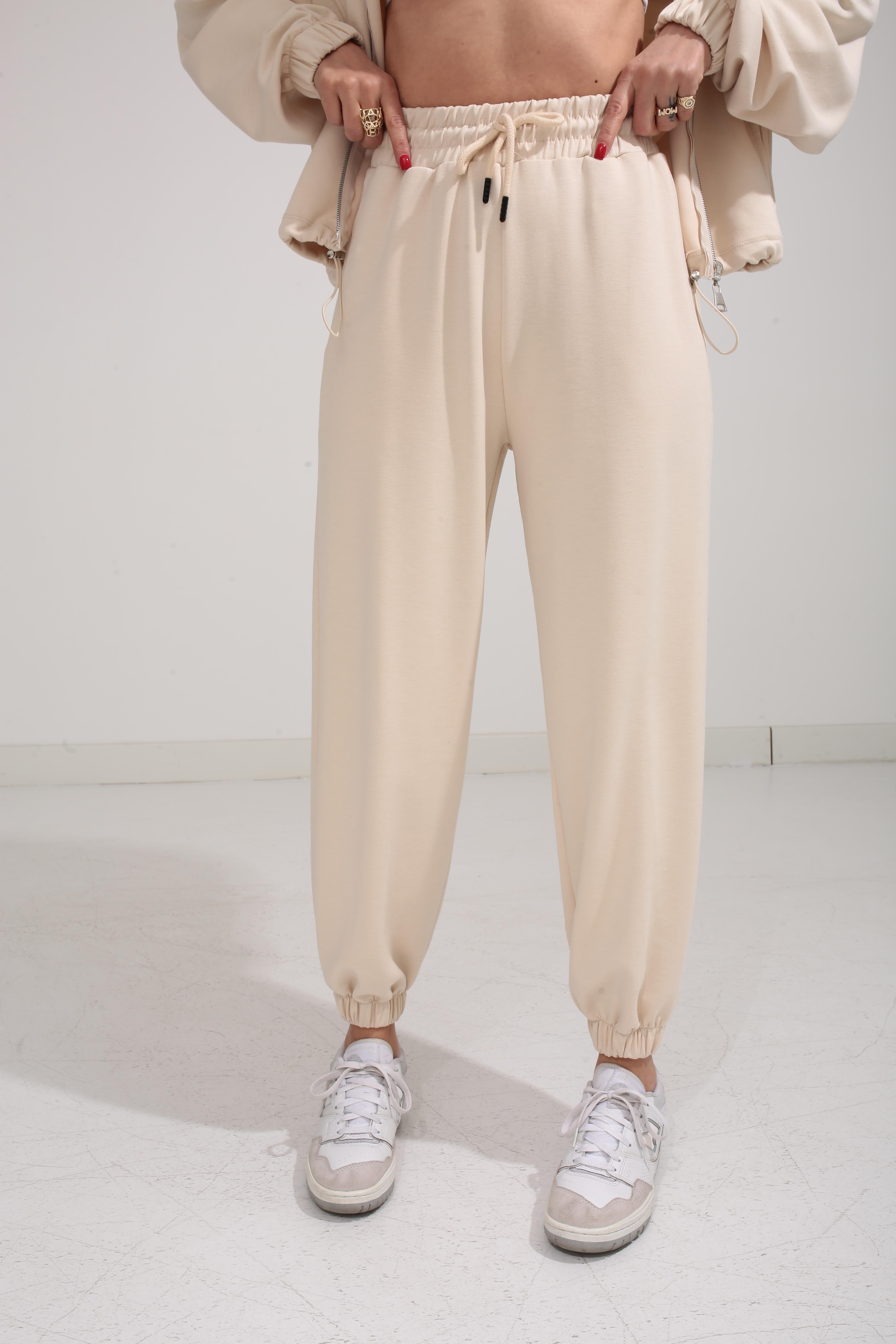 Kapişonlu Paçası Lastikli Krem Spor Takım SPOR TAKIMLAR | NO33