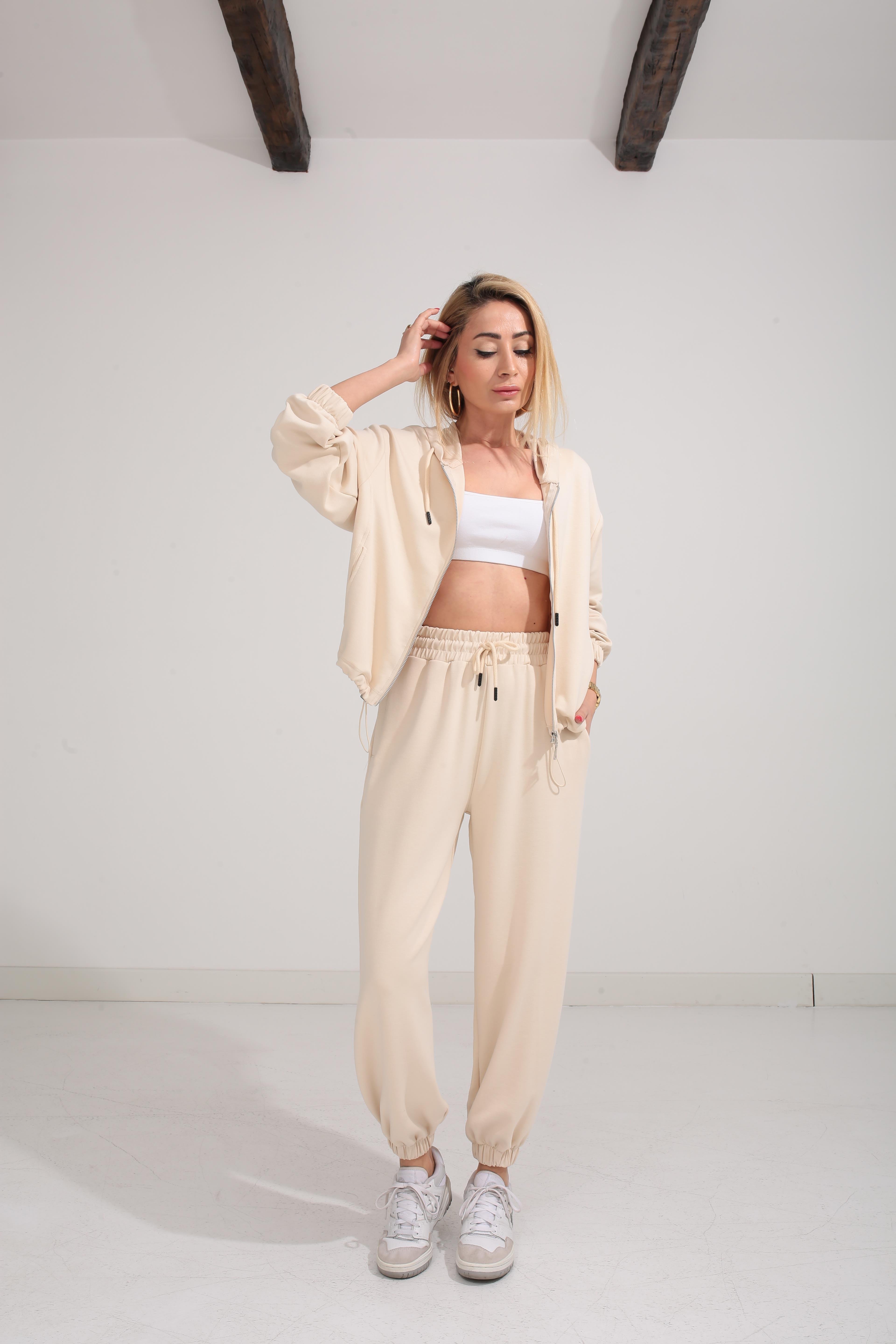 Kapişonlu Paçası Lastikli Krem Spor Takım SPOR TAKIMLAR | NO33