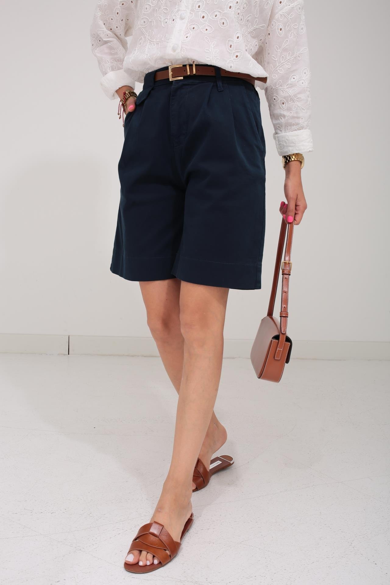 Kemerli Lacivert Şehir Boy Şort ŞORT | NO33