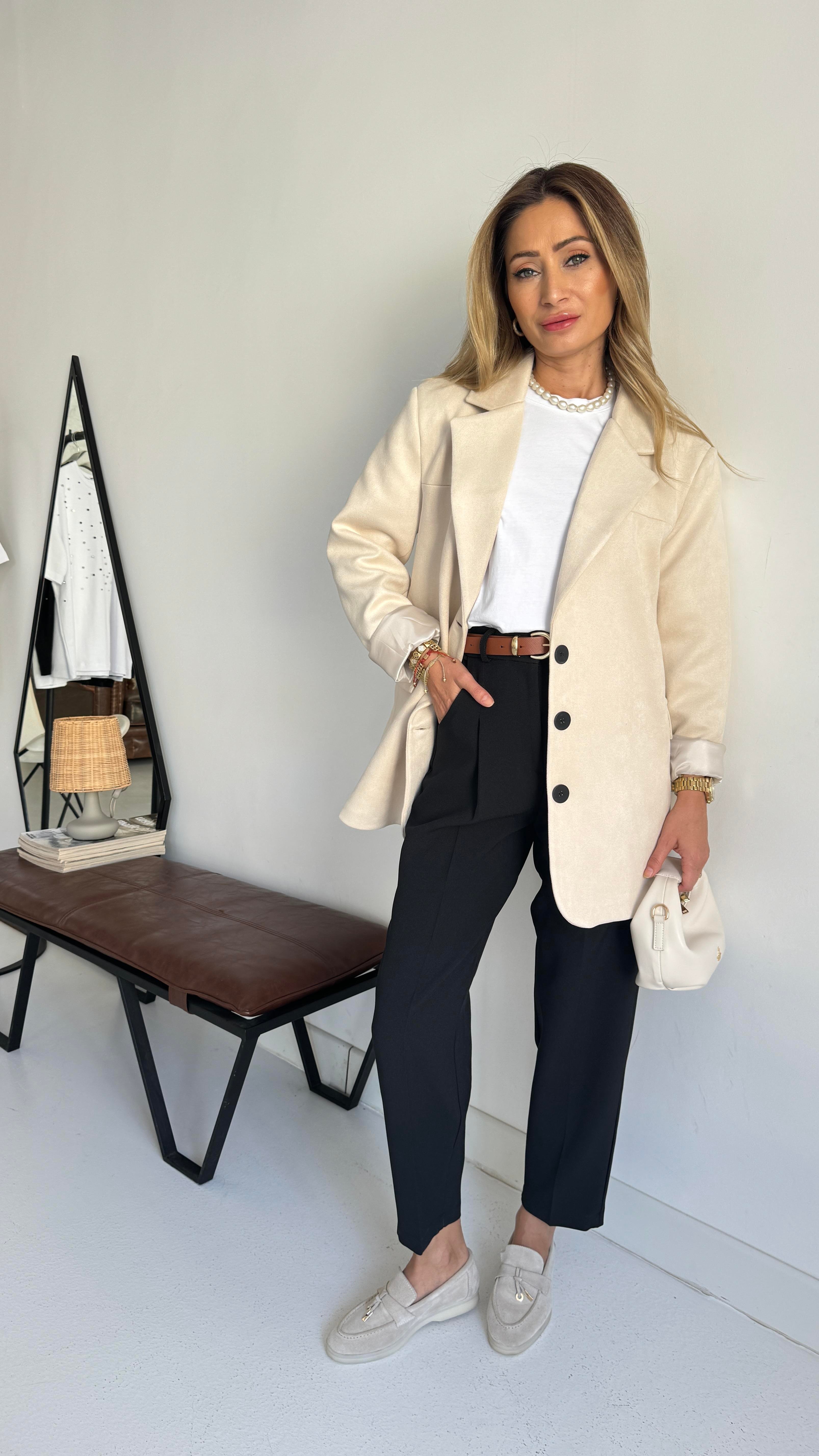 Krem Üç Düğmeli Nubuk Blazer Ceket CEKET