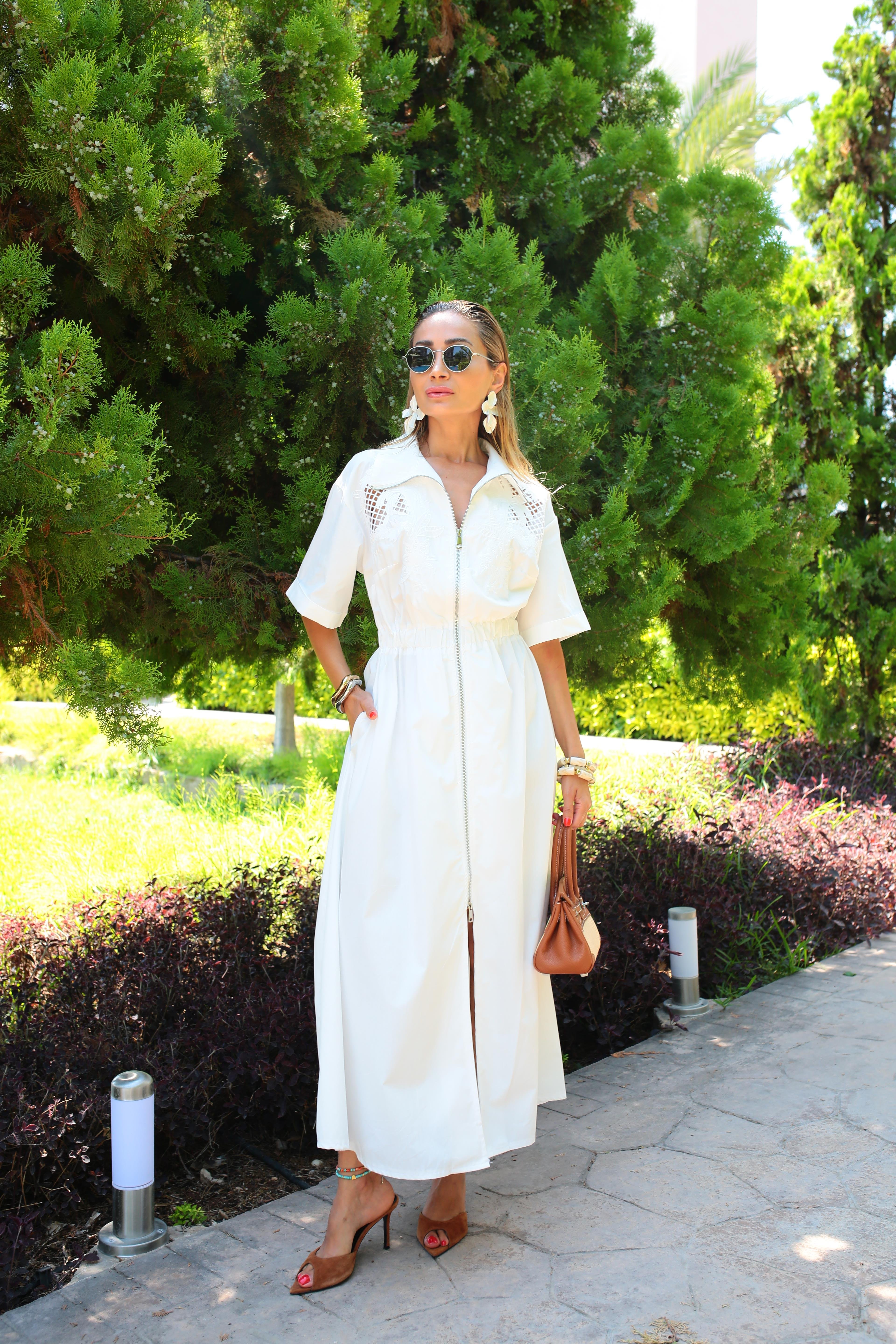 Nakış İşli Boydan Metal Fermuarlı  Beyaz Elbise ELBİSE | NO33