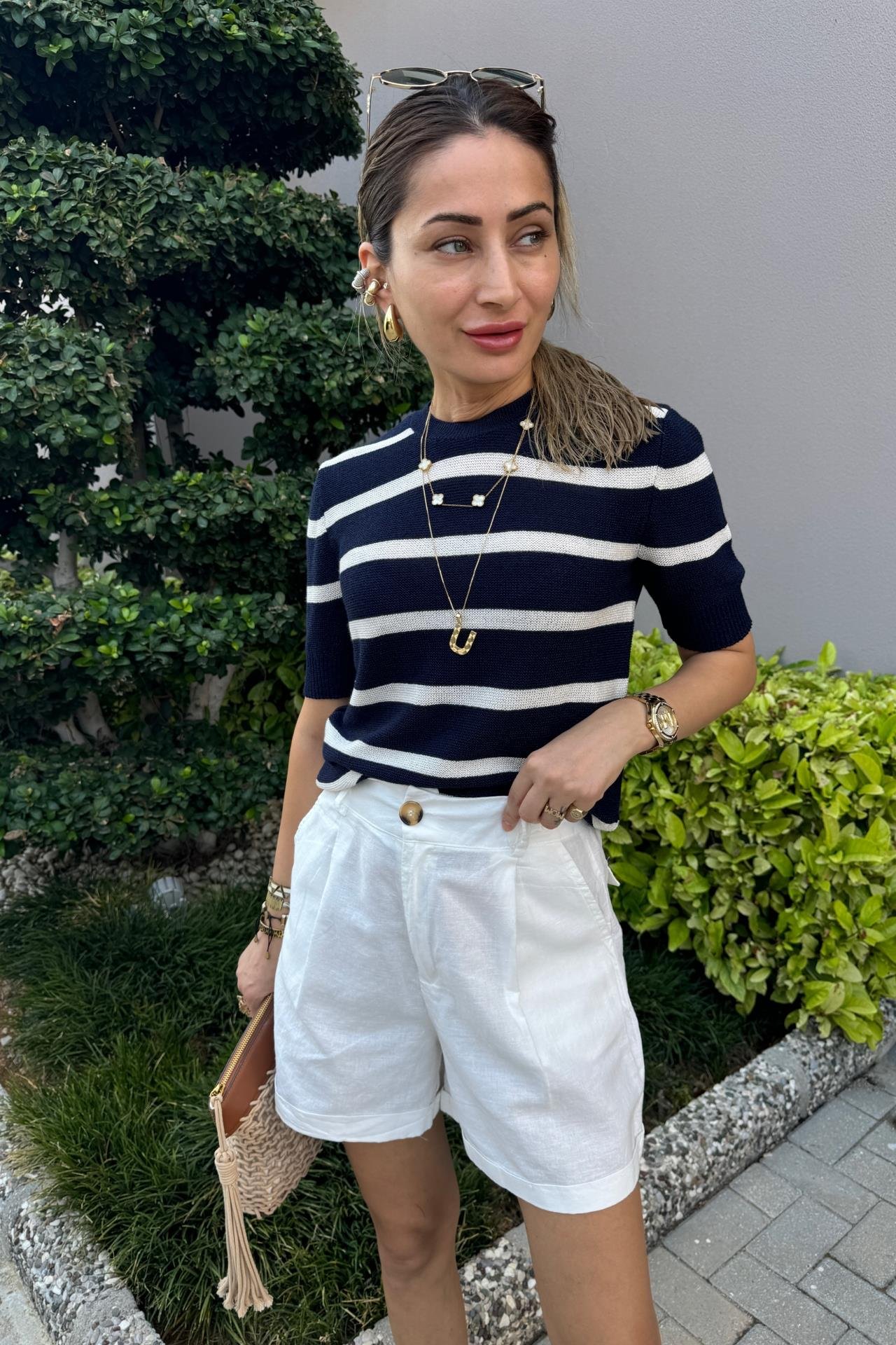 Örgü Kemerli Beyaz Keten Şort ŞORT