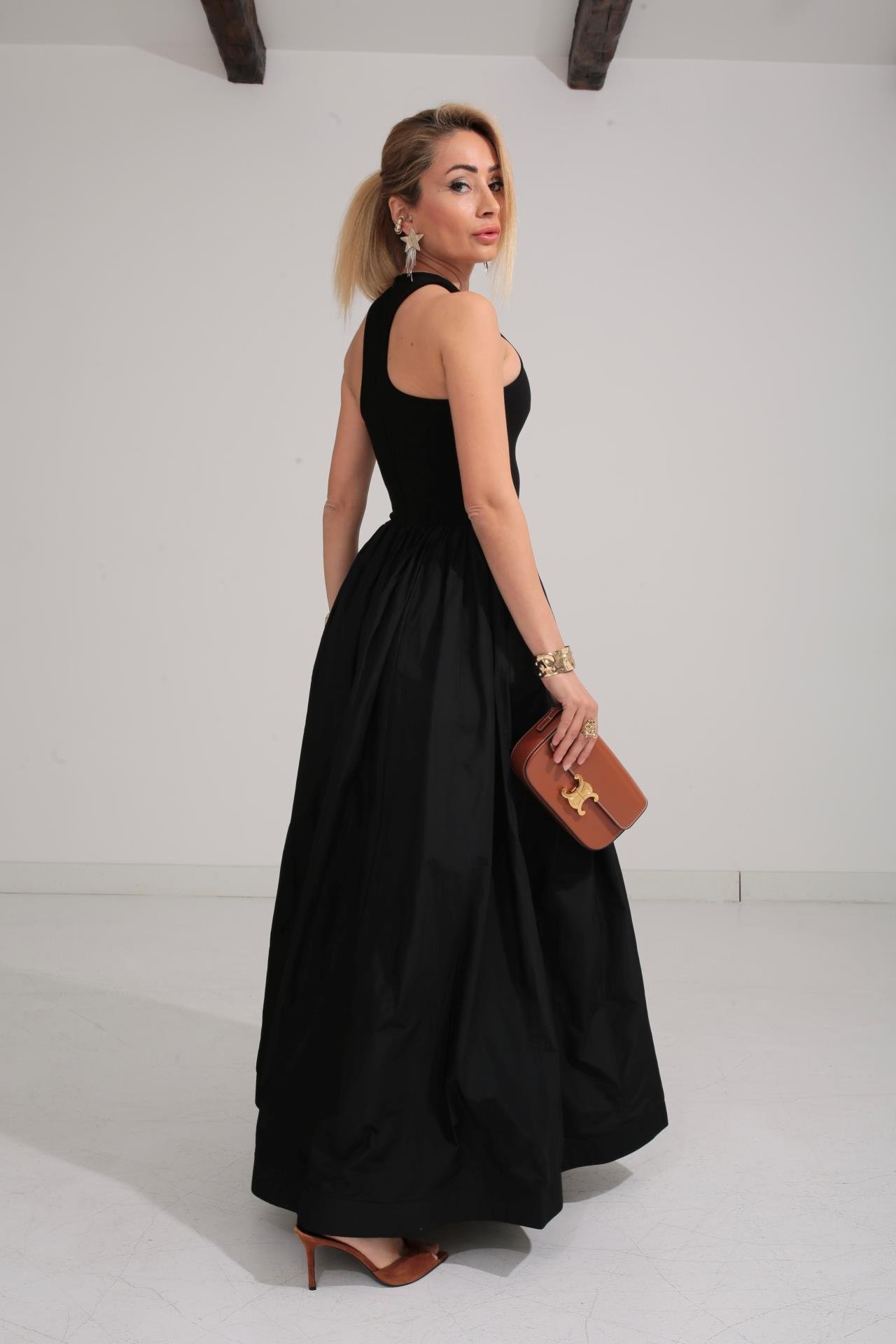 Penye Detay Eteği Tafta  Siyah Elbise ELBİSE