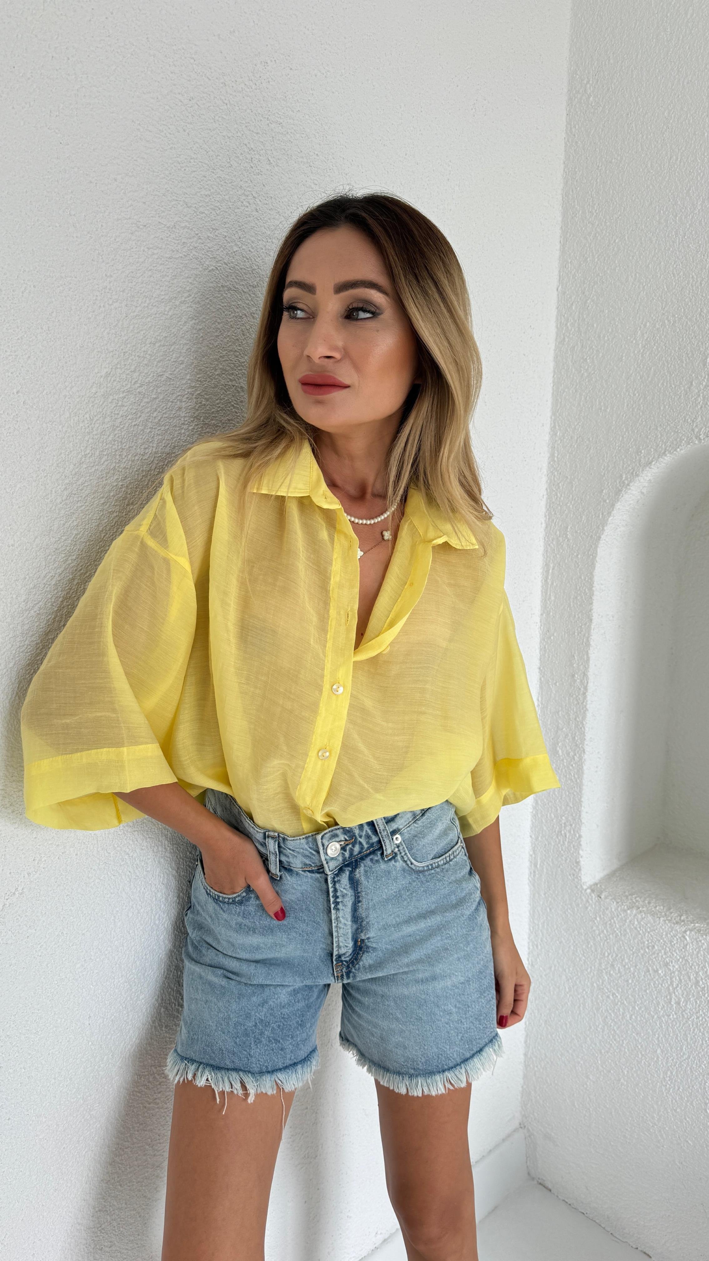 Sarı İpeksi Oversize Gömlek GÖMLEK