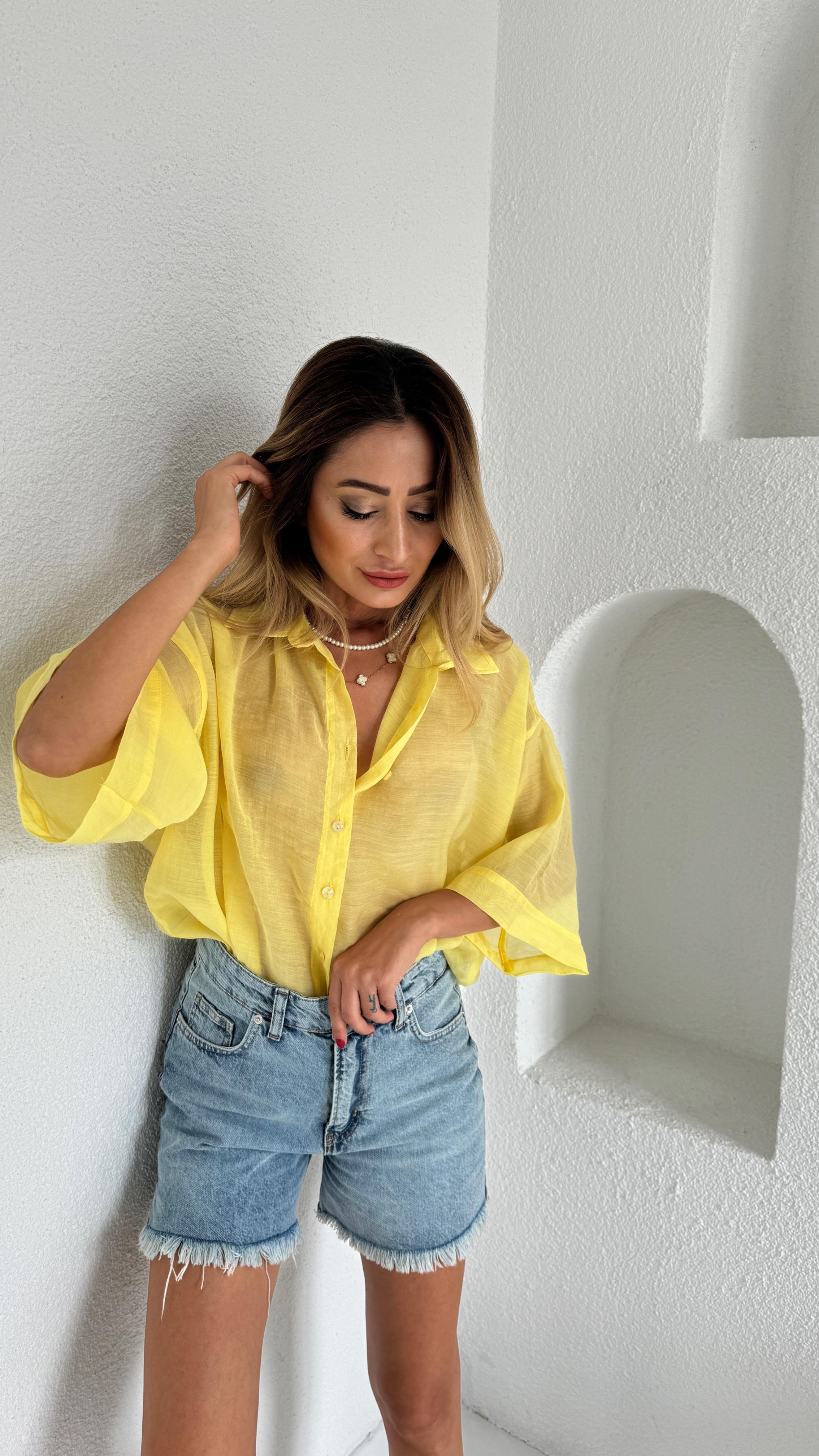 Sarı İpeksi Oversize Gömlek GÖMLEK