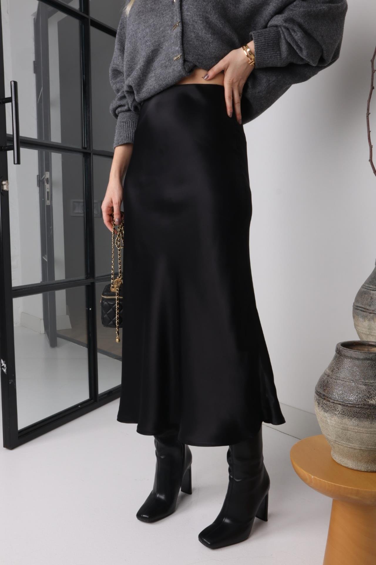 Siyah Beli Lastikli Saten Etek ETEK