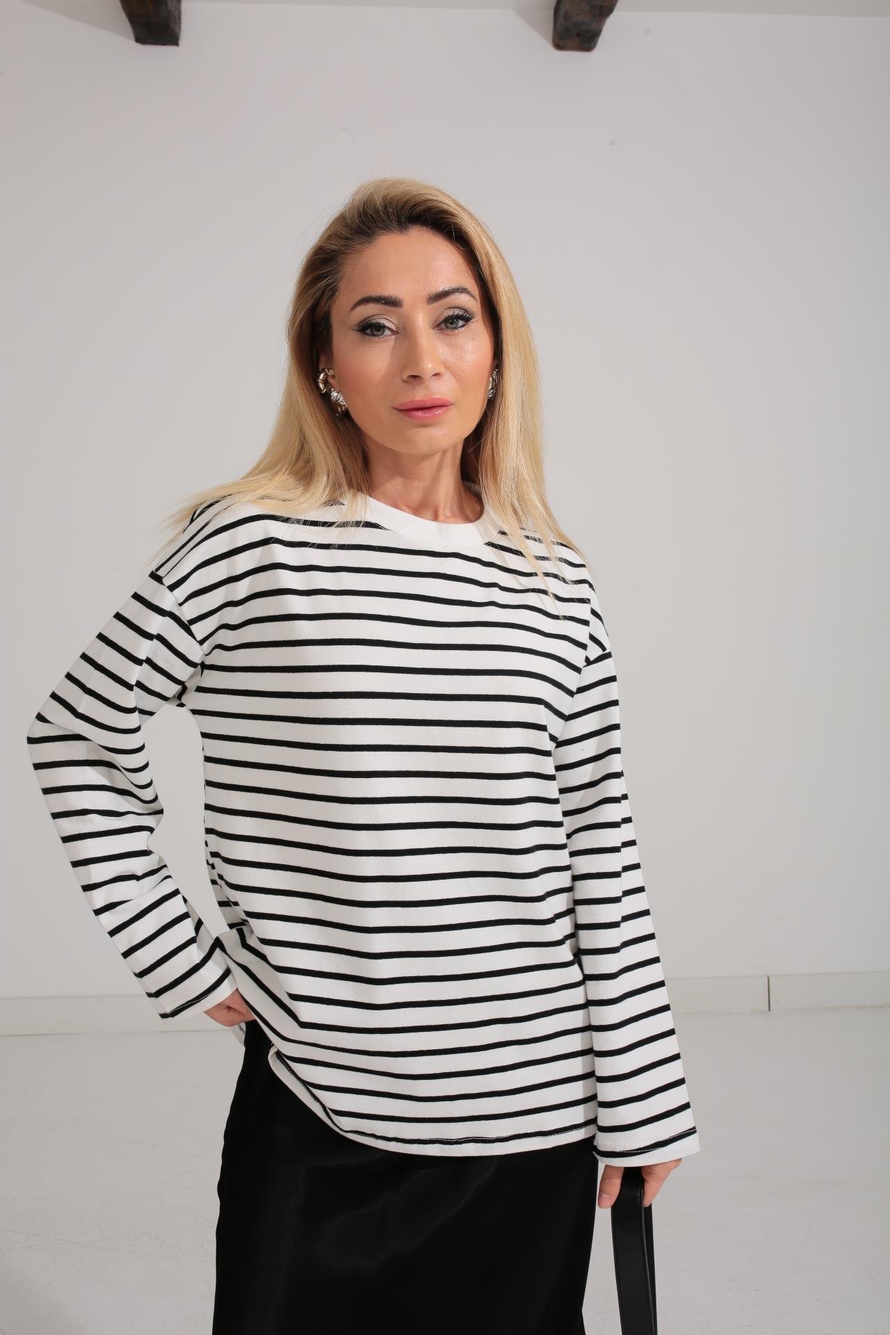 Siyah Çizgili İnce Sweat SWEATSHİRT