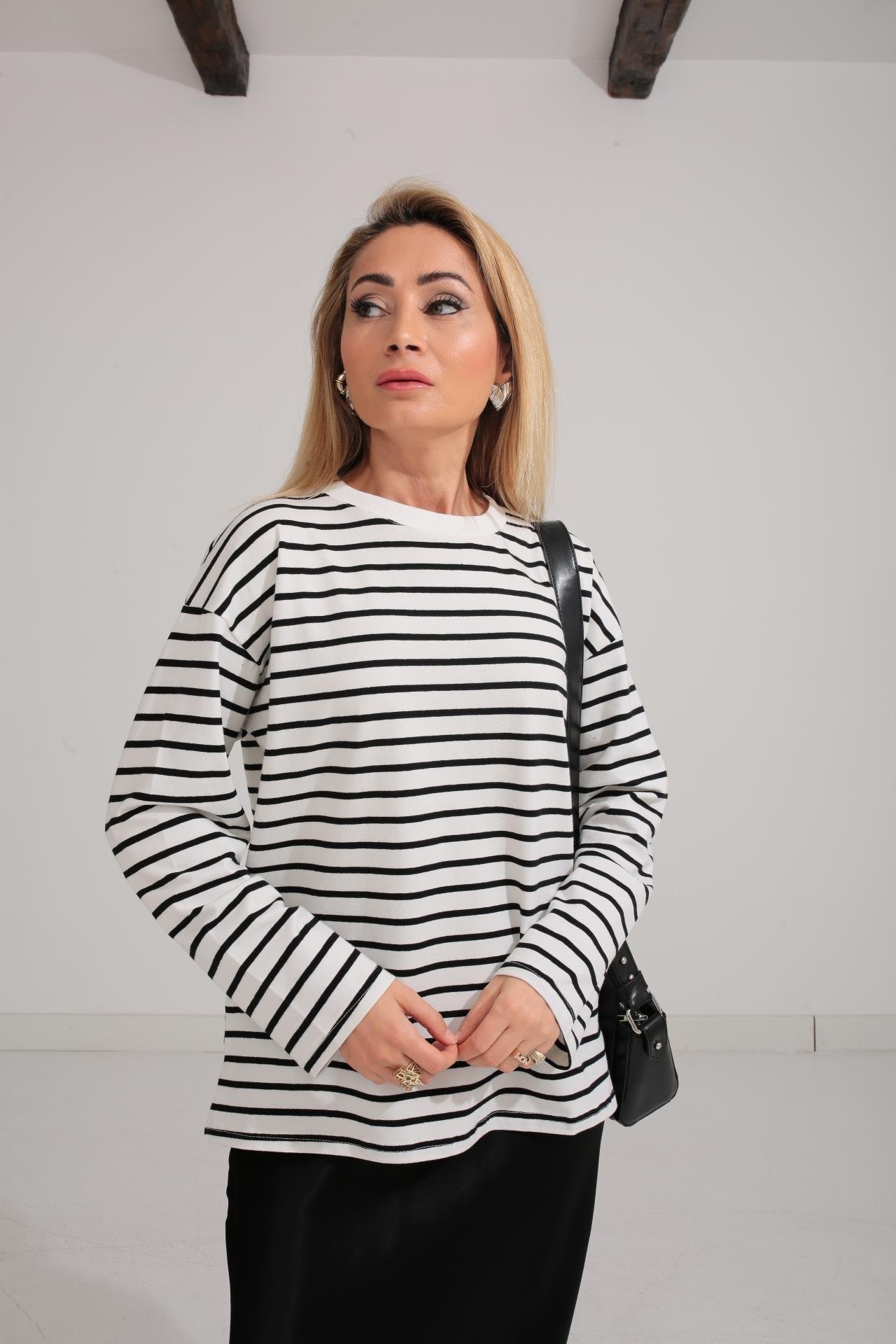 Siyah Çizgili İnce Sweat SWEATSHİRT