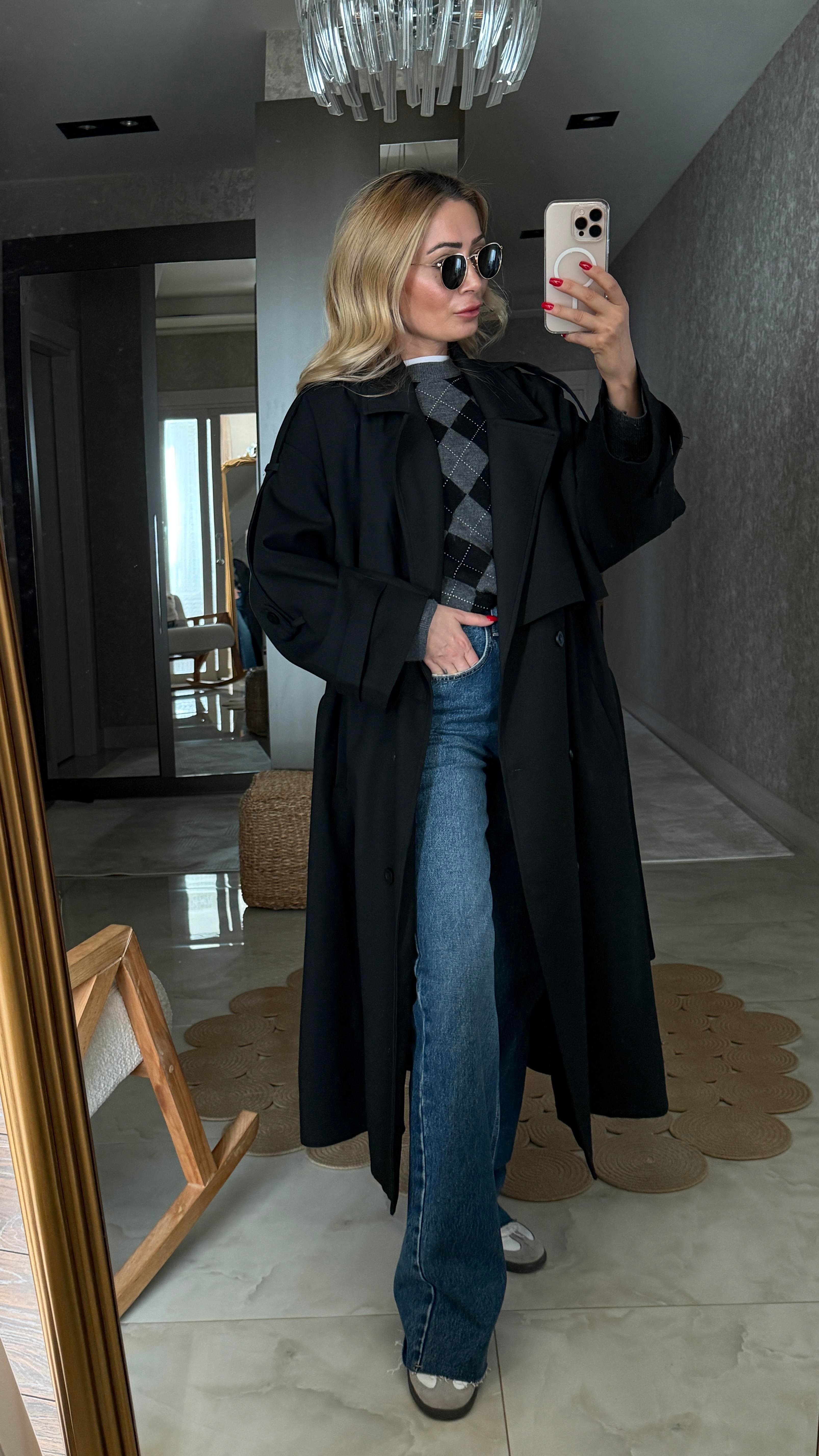 Siyah Kemerli Oversize Trençkot TRENÇKOT