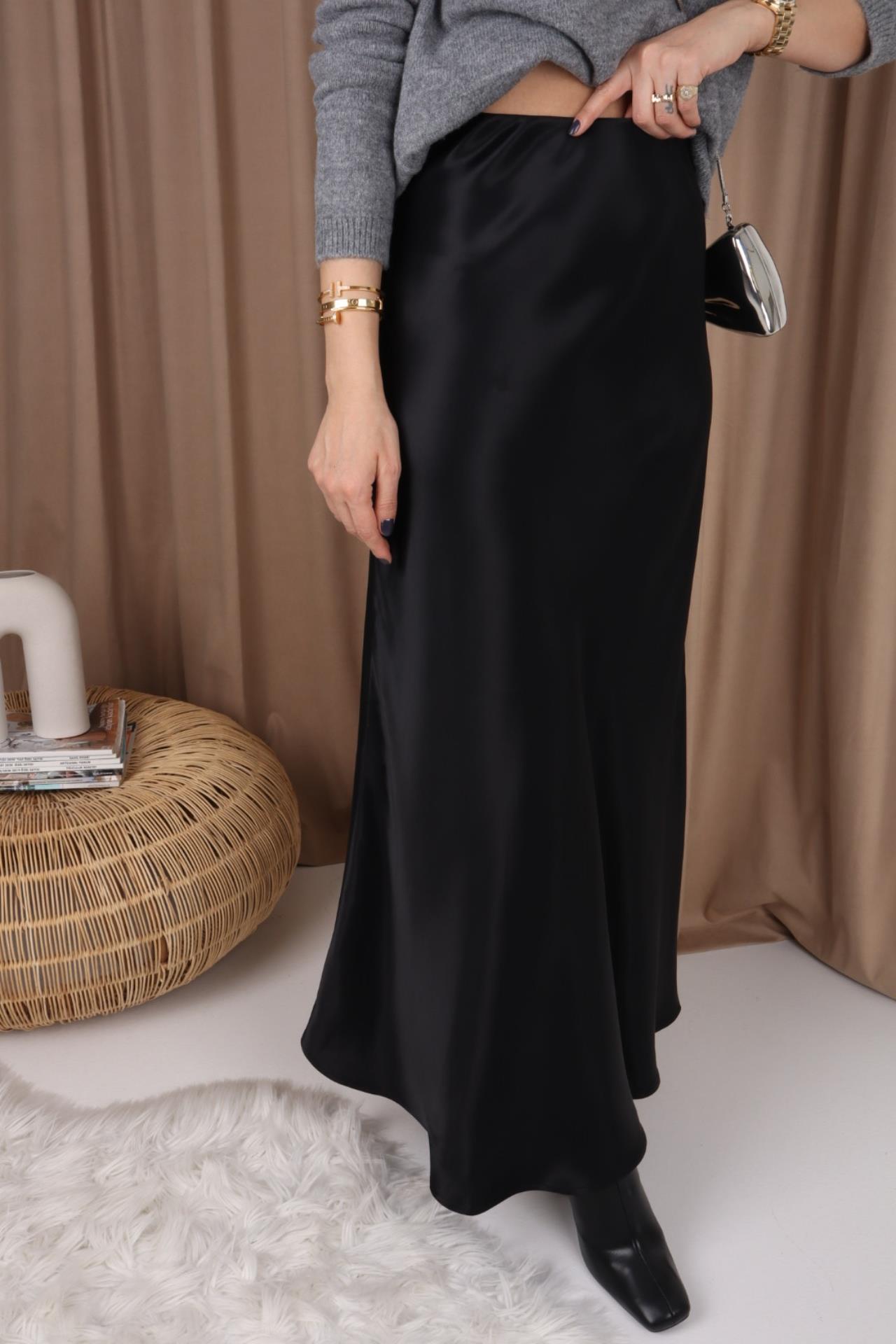 Siyah Maxi Boy Saten Etek ETEK