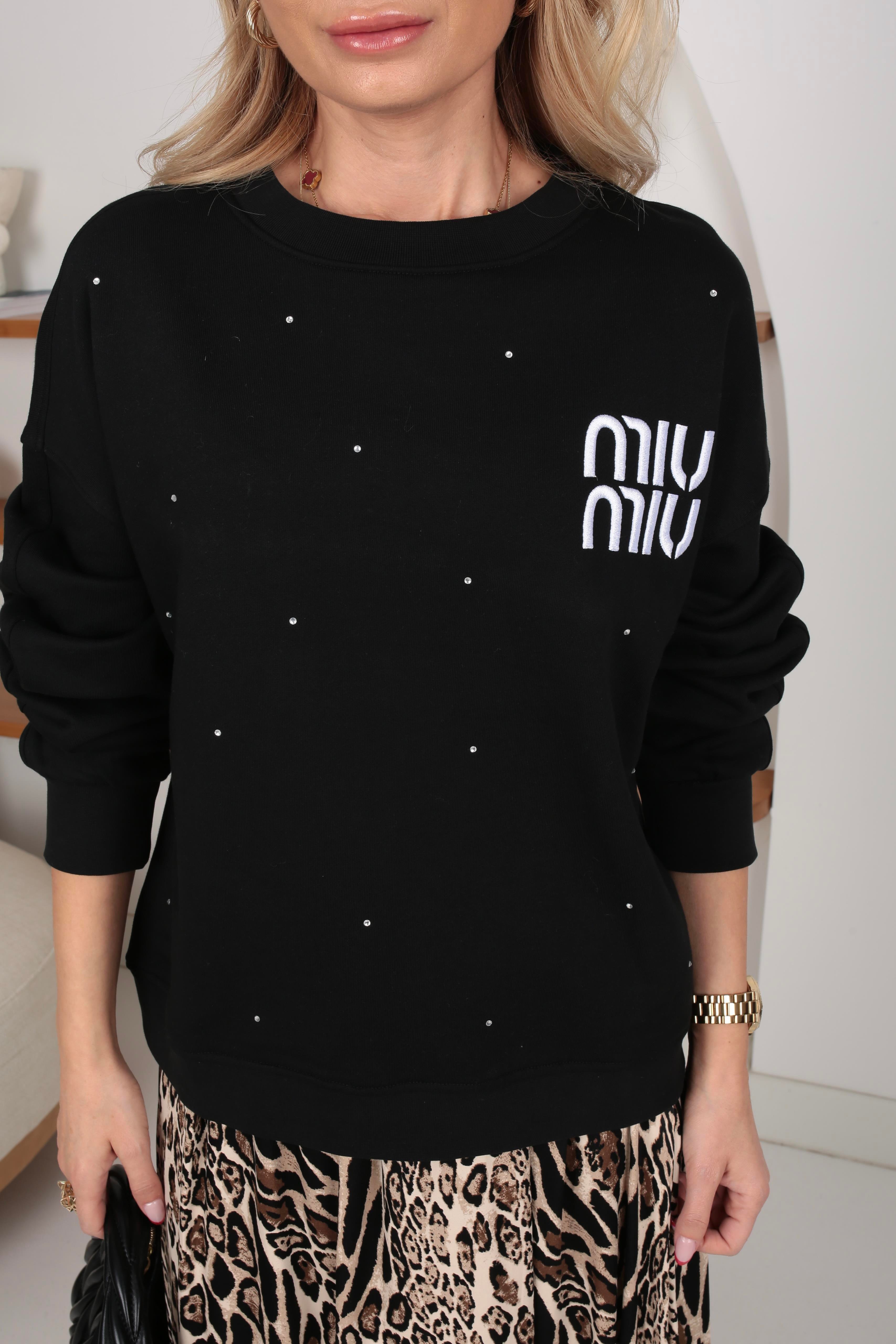 Siyah Nakışlı Taş Baskılı Sweatshirt SWEATSHİRT