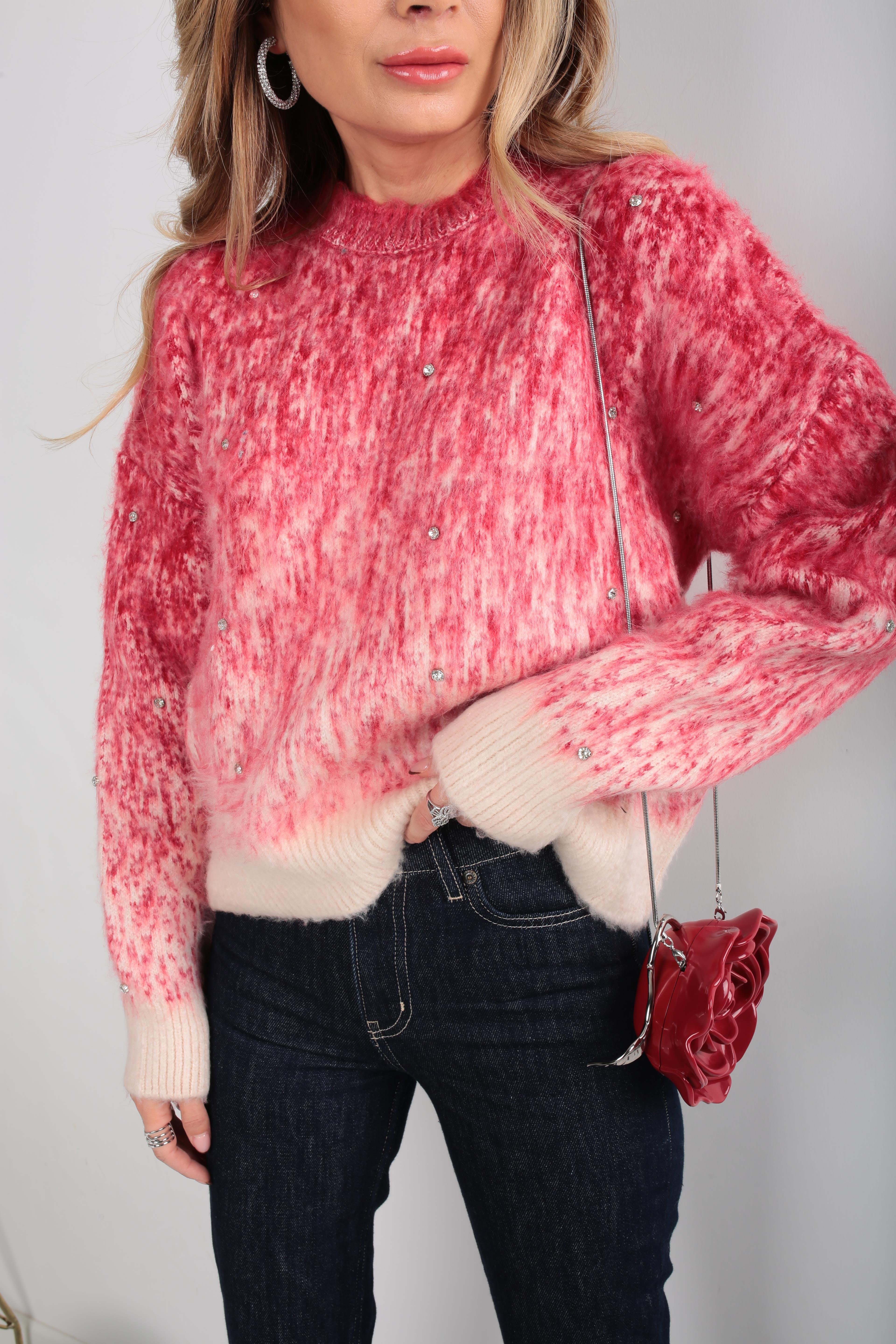 Taş İşli Kırmızı Desenli Kazak TRİKO VE KAZAK