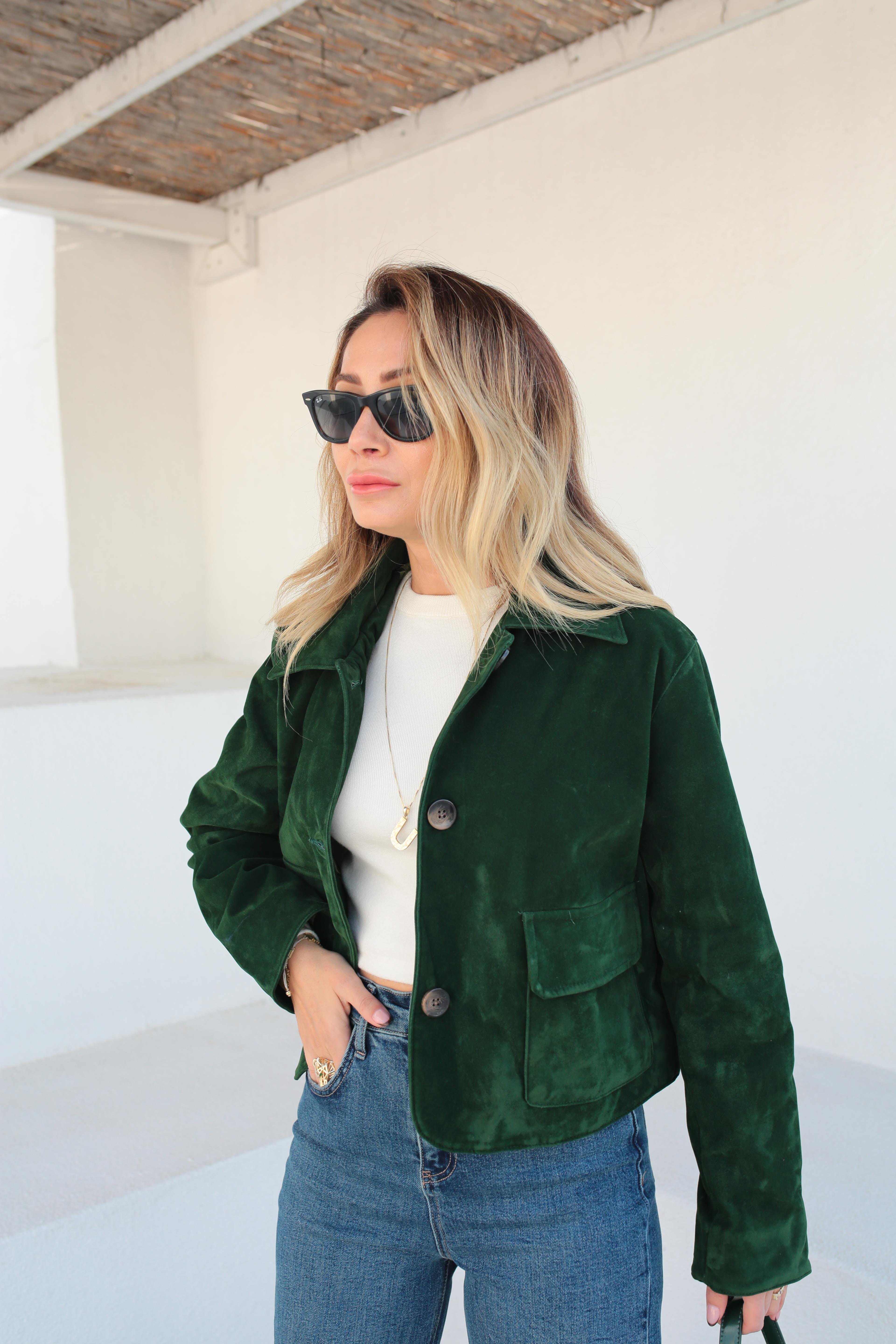 Üç Düğmeli Kısa Yeşil Süet Ceket CEKET