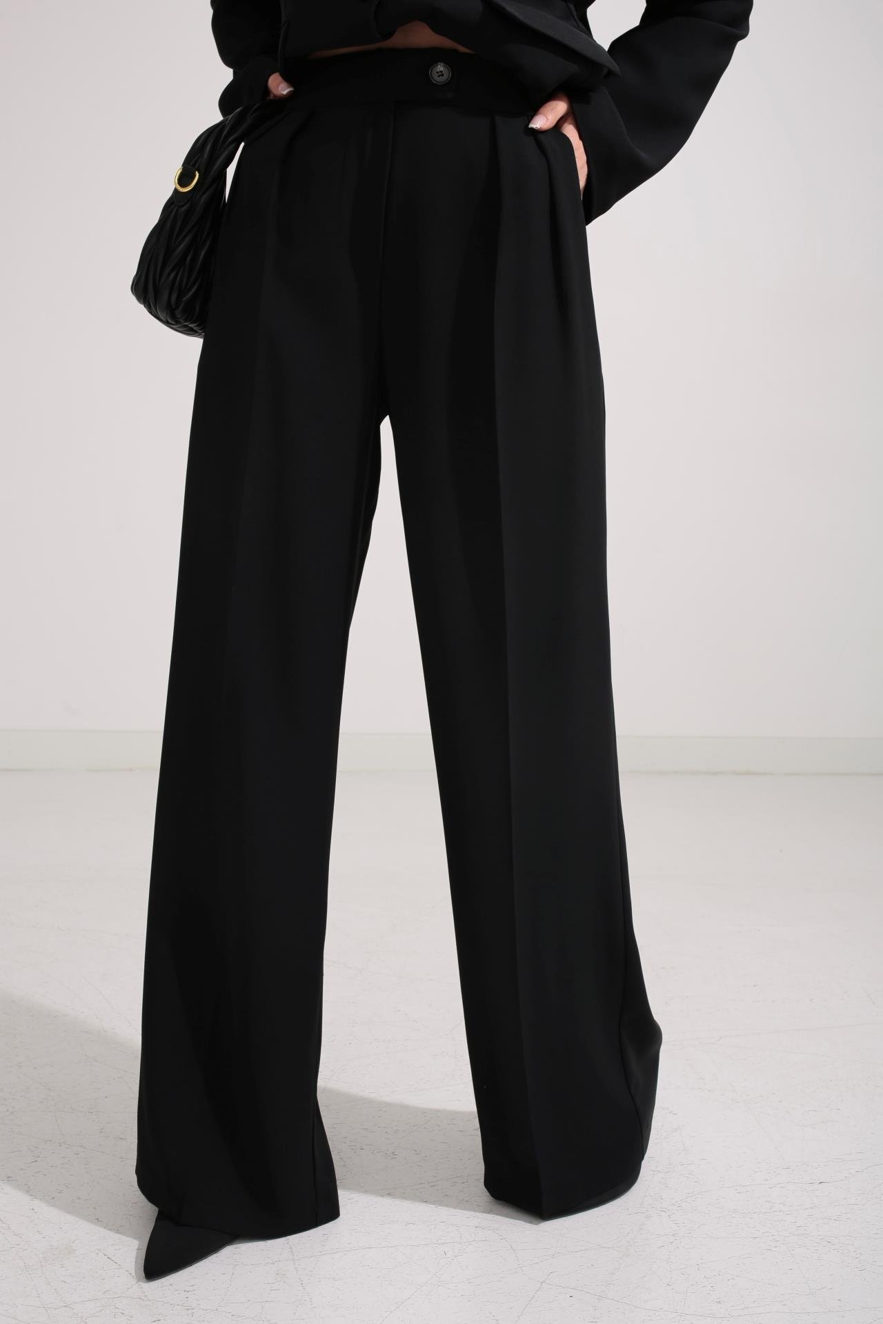 Üç Düğmeli Siyah Palazzo Takım TAKIM