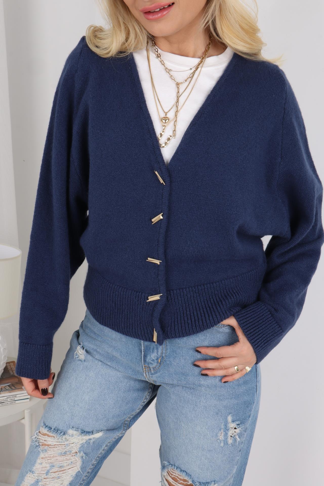 V Yaka Gold Aksesuarlı Lacivert Hırka HIRKA