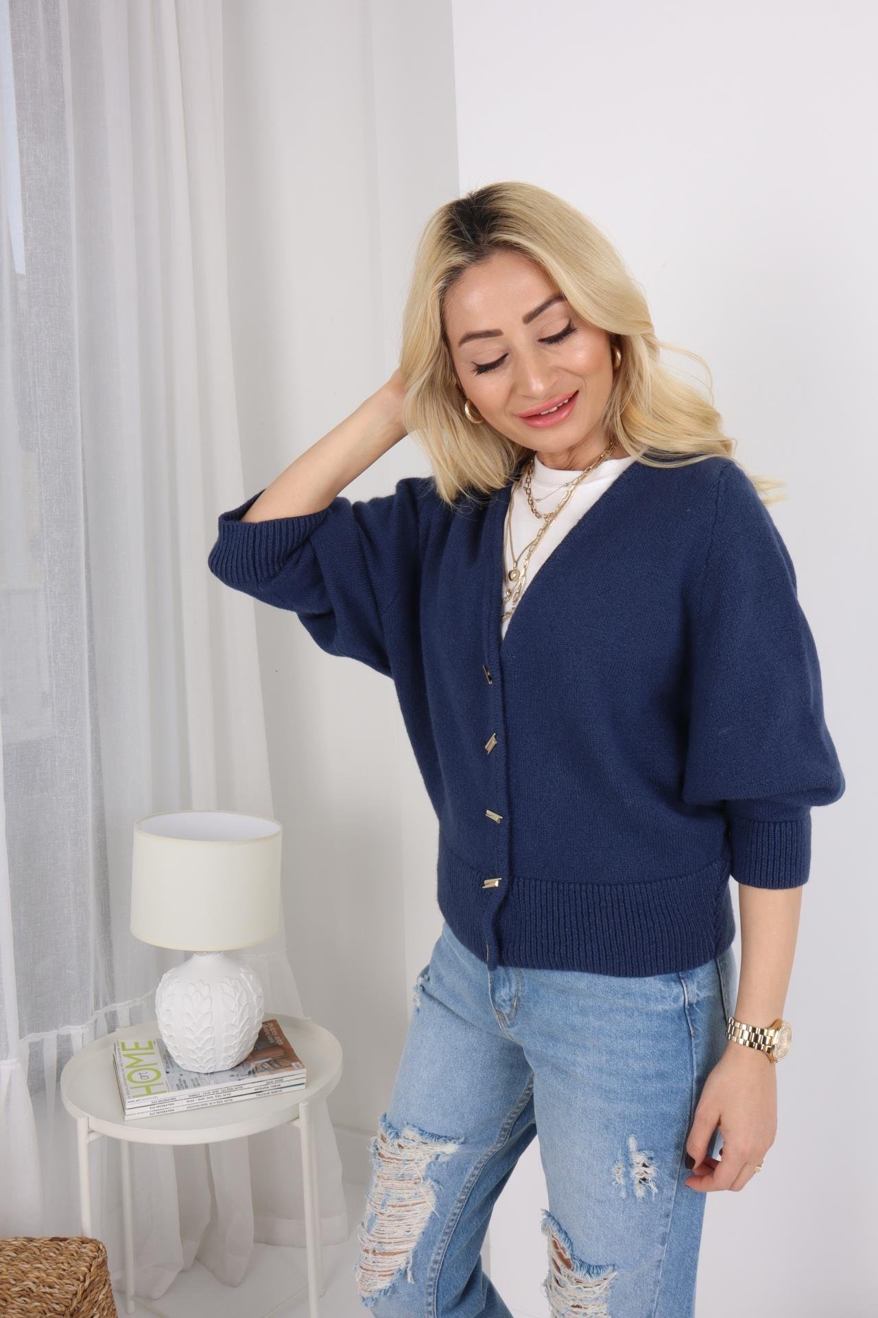 V Yaka Gold Aksesuarlı Lacivert Hırka HIRKA