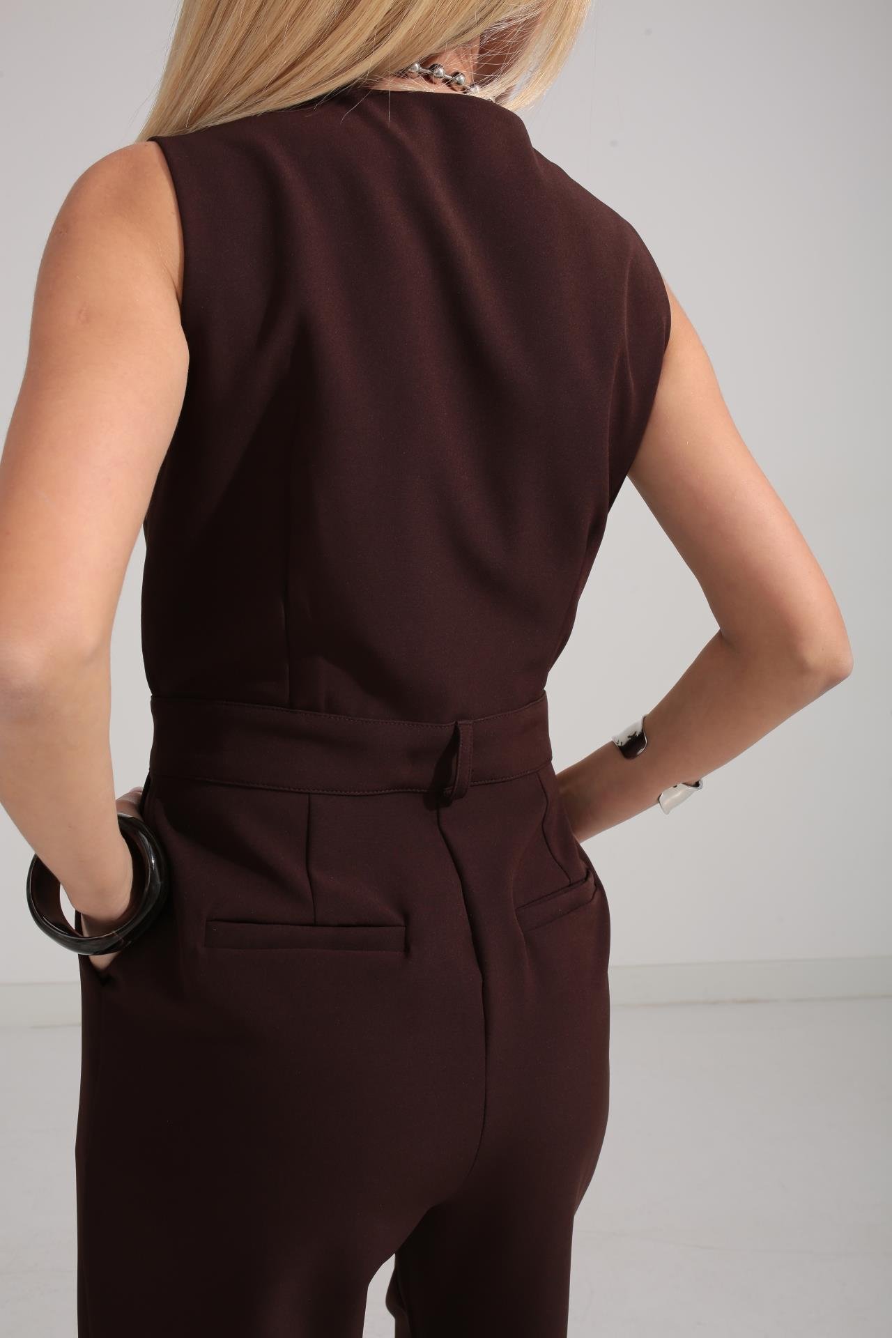 V Yaka Kahve Kolsuz Tulum TULUM