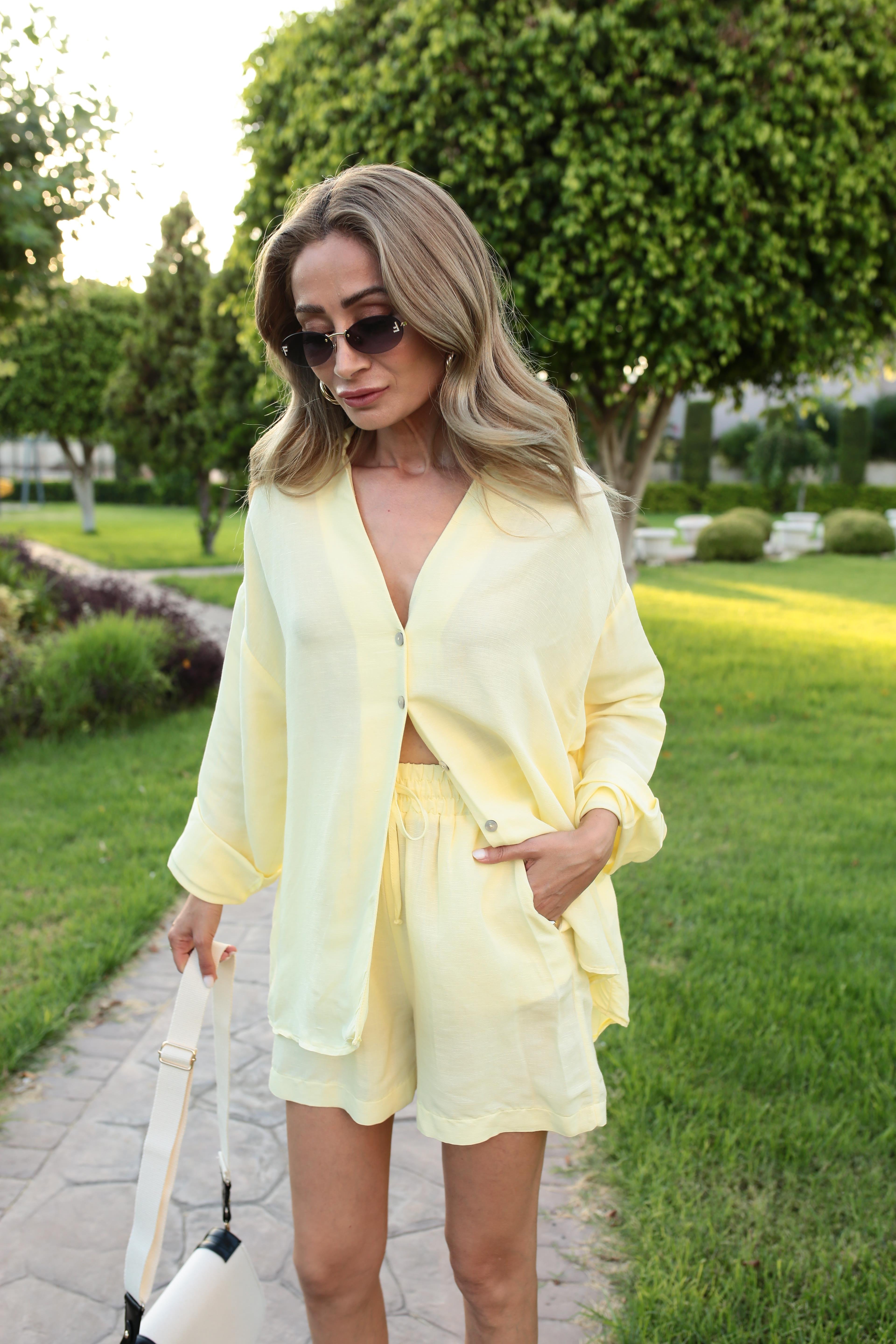 V Yaka Sarı Keten Şort Gömlek Takım TAKIM | NO33