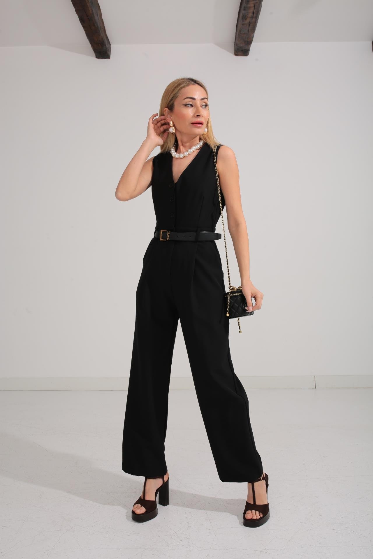 V Yaka Siyah Kolsuz Tulum TULUM