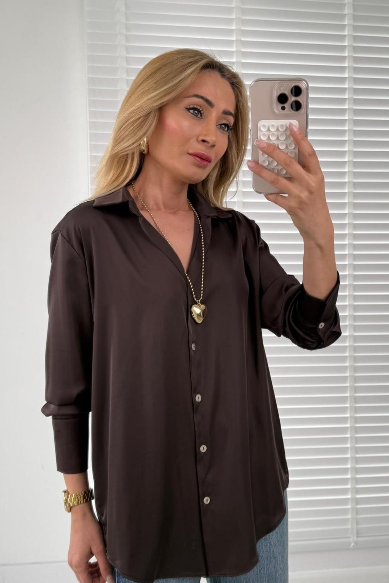 V Yakalı Kahve Saten Gömlek GÖMLEK