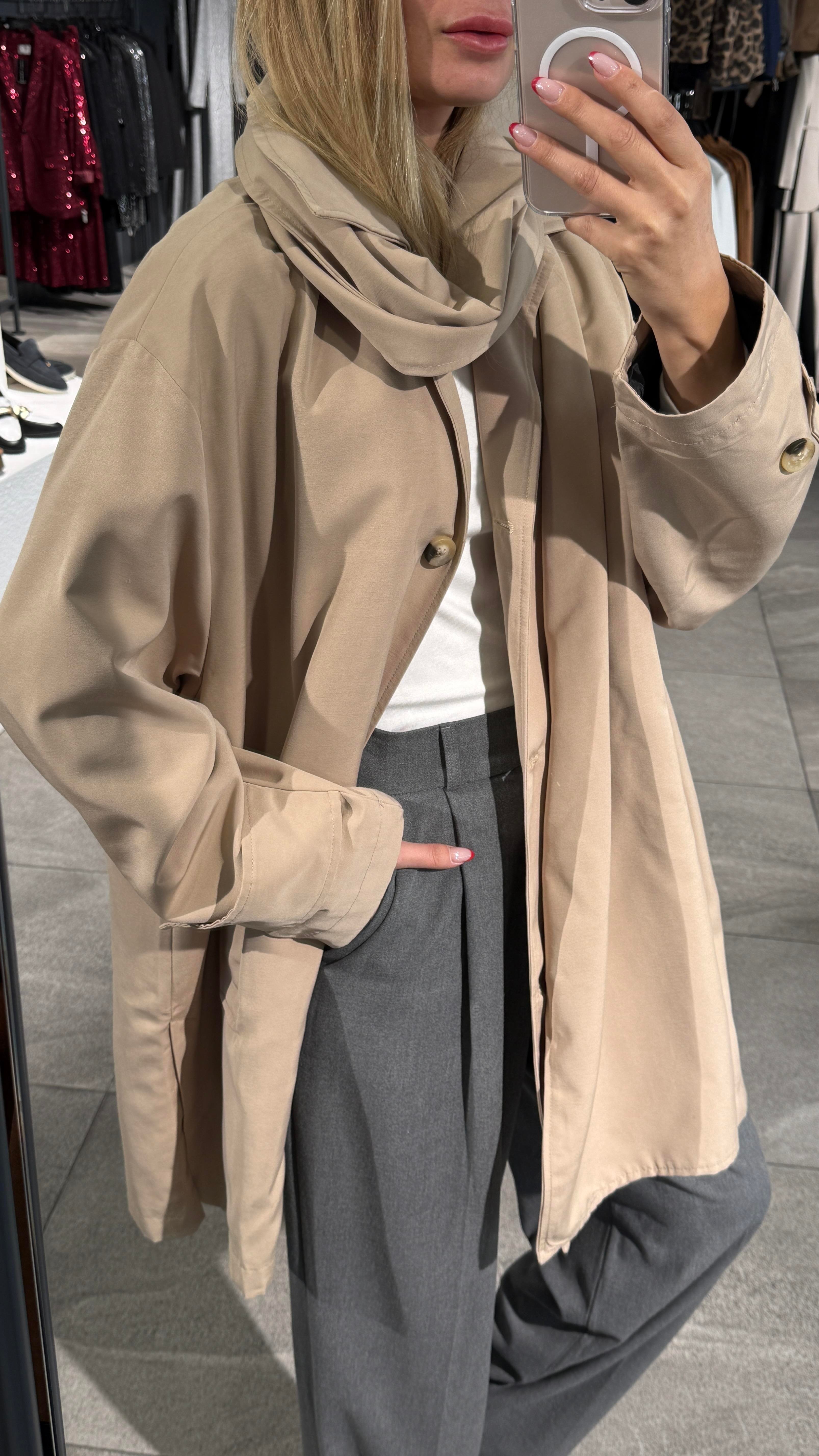 Yan Cepli Şallı Bej Treçkot TRENÇKOT