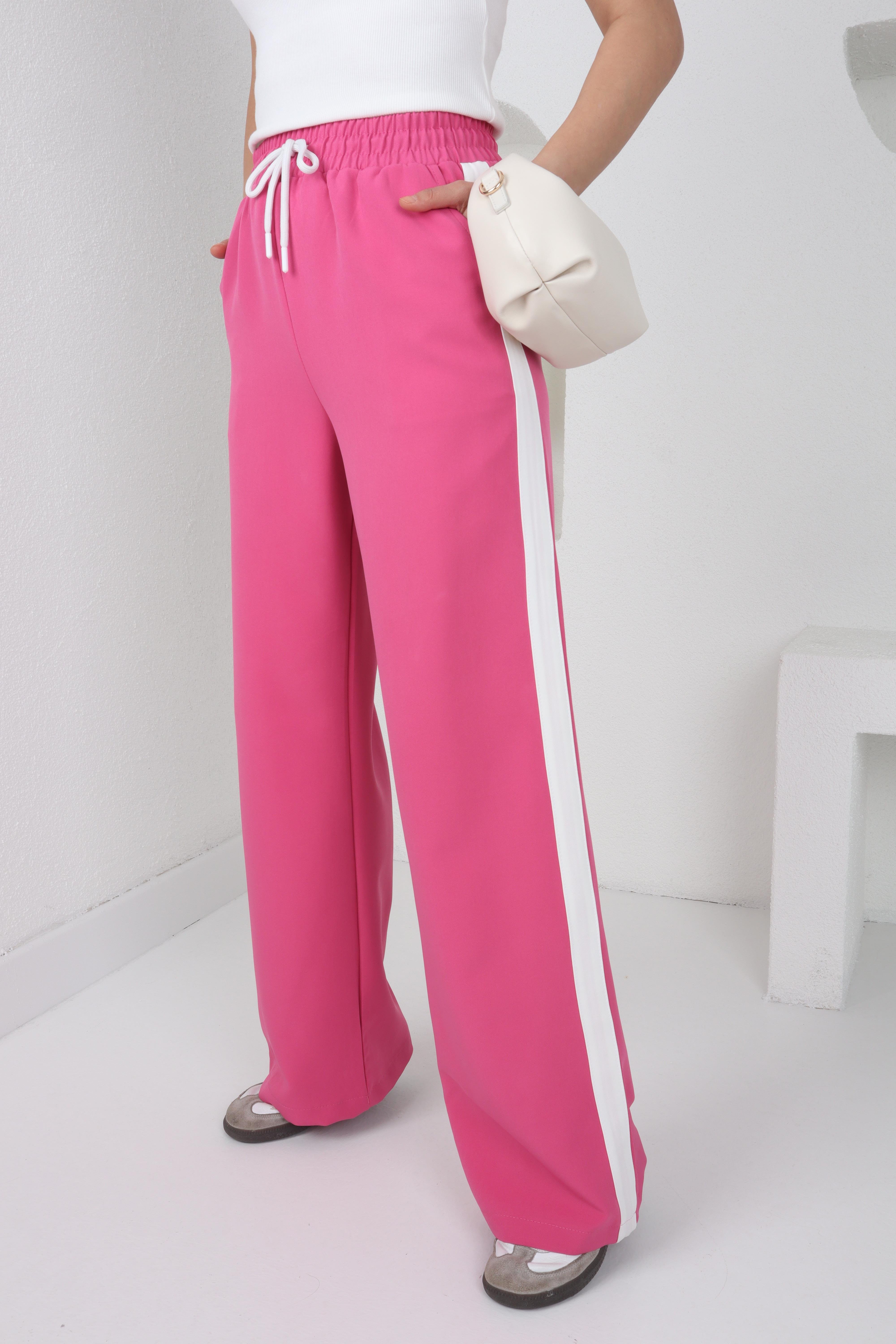 Yanları Şeritli Bağcıklı Pembe Pantolon PANTOLON