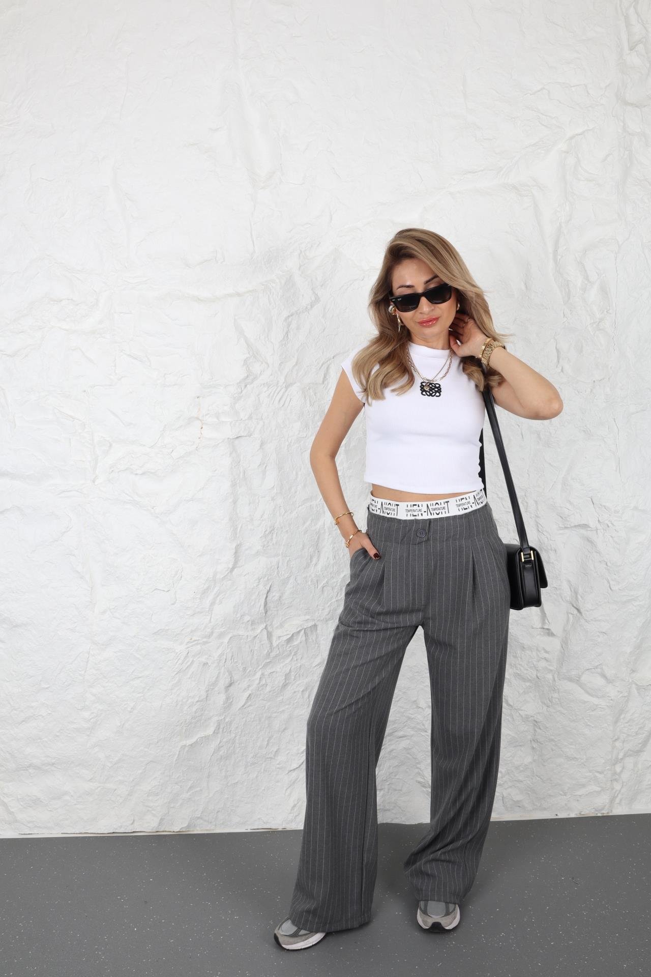 Yazı Lastikli Gri Çizgili Pantolon PANTOLON