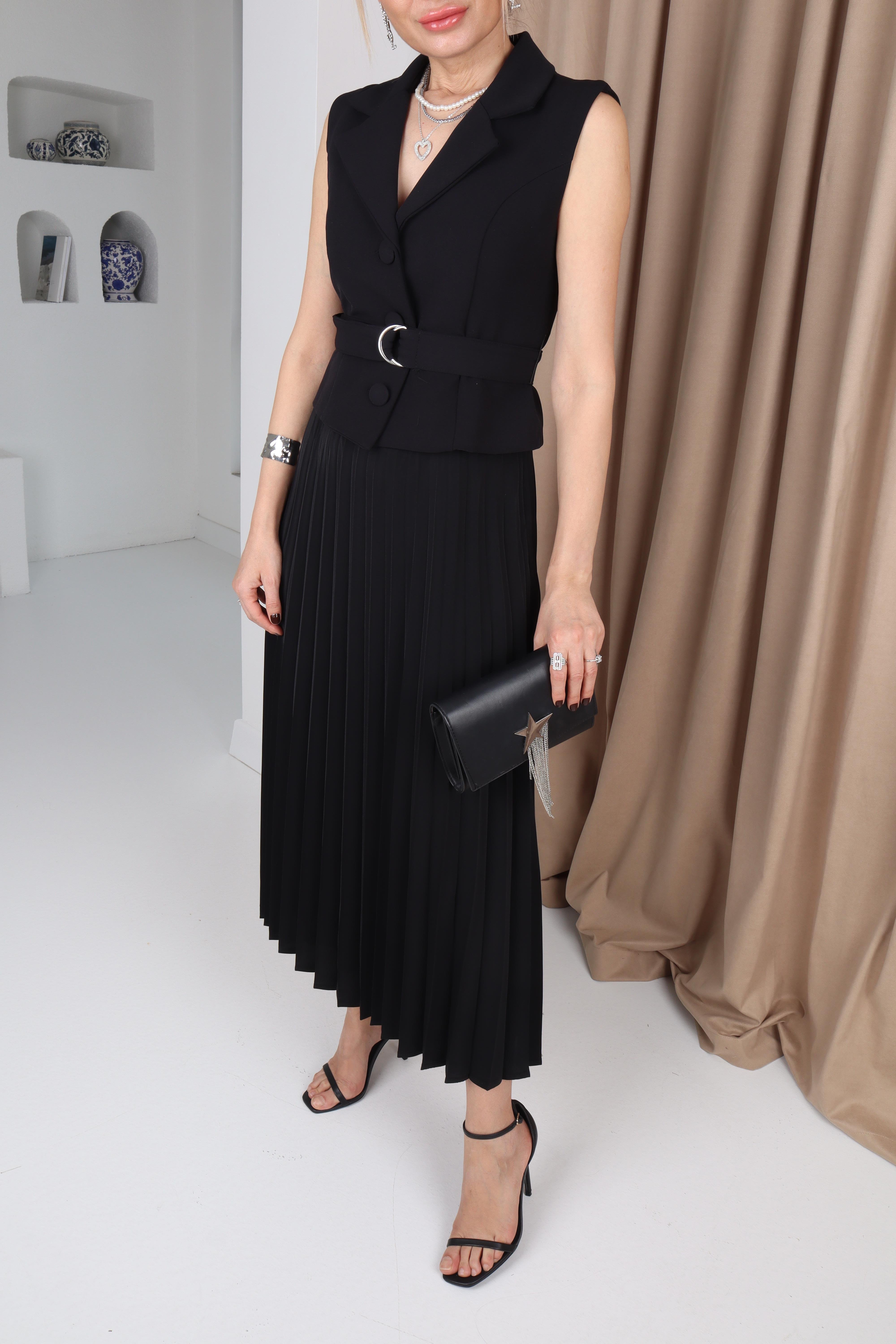 Yelekli Eteği Diliseli Siyah Elbise ELBİSE