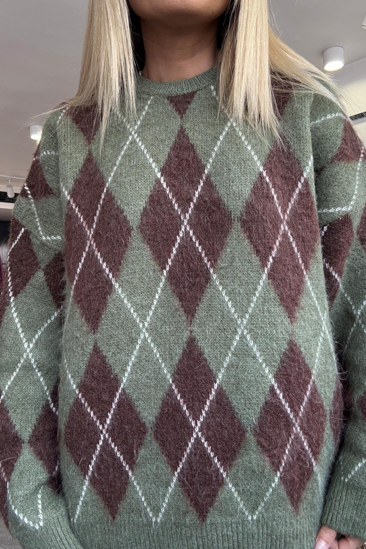 Yeşil Baklava Desen Kazak TRİKO VE KAZAK