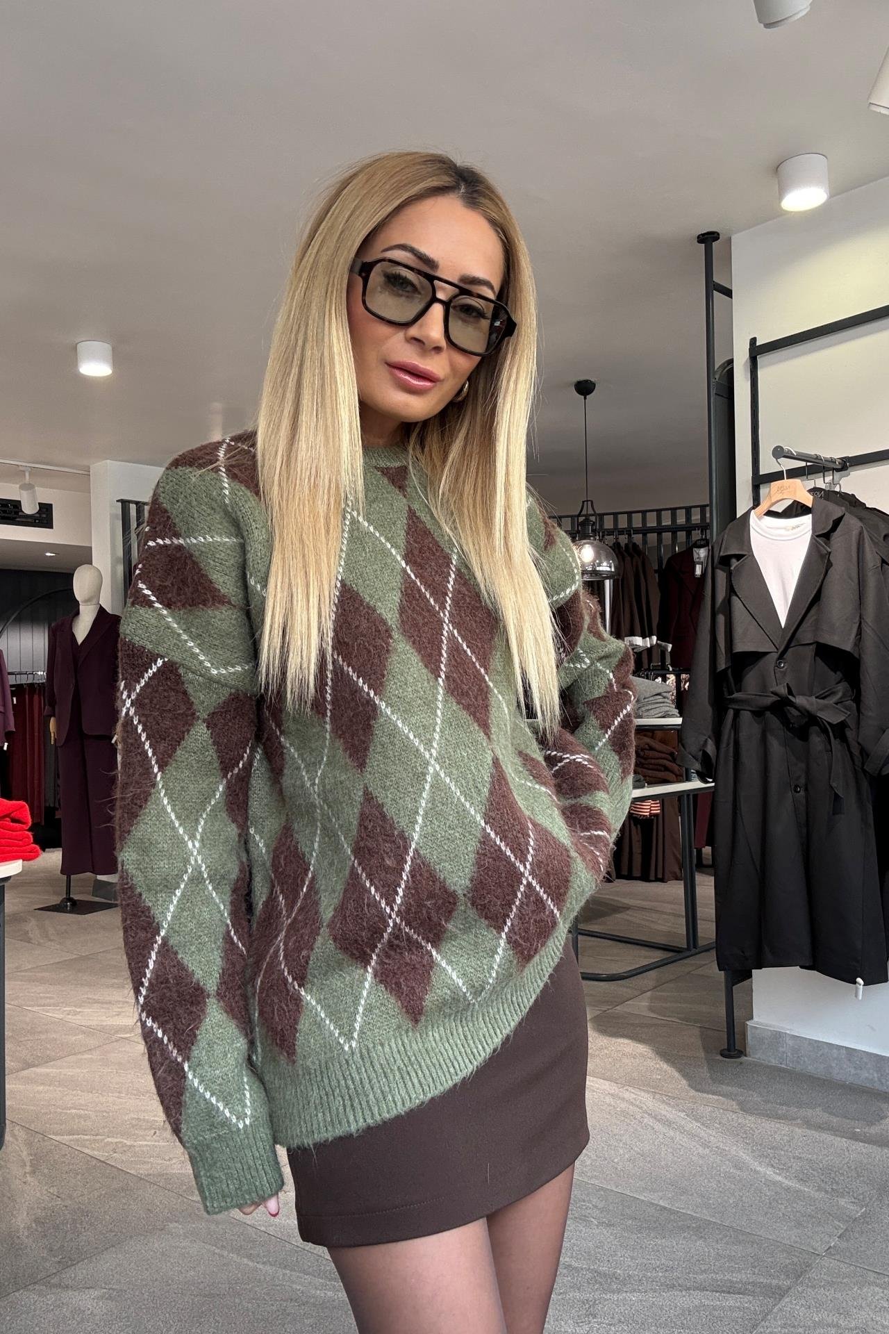 Yeşil Baklava Desen Kazak TRİKO VE KAZAK