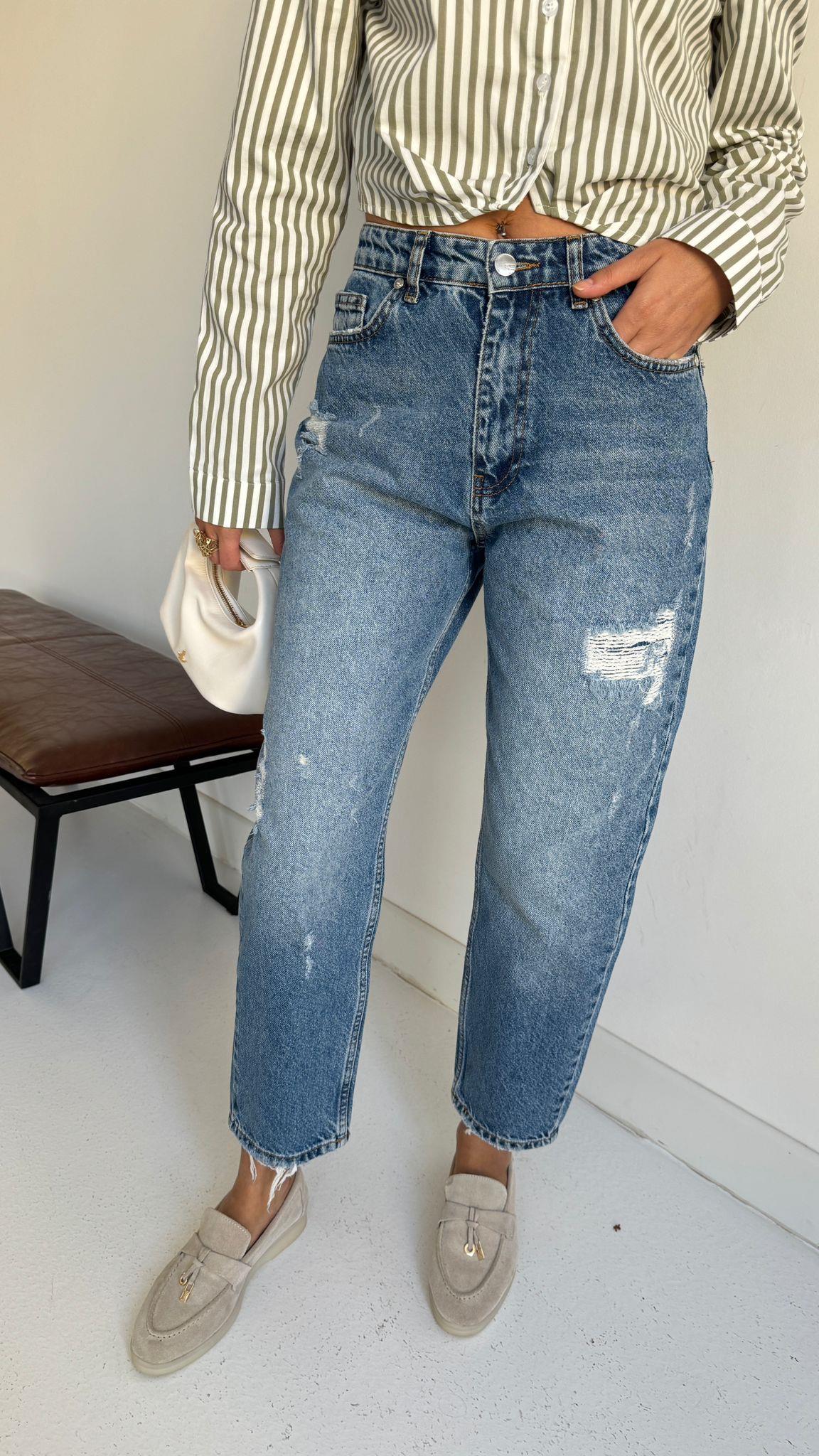 Yırtık Detay Taşlamalı Mom Jean JEAN