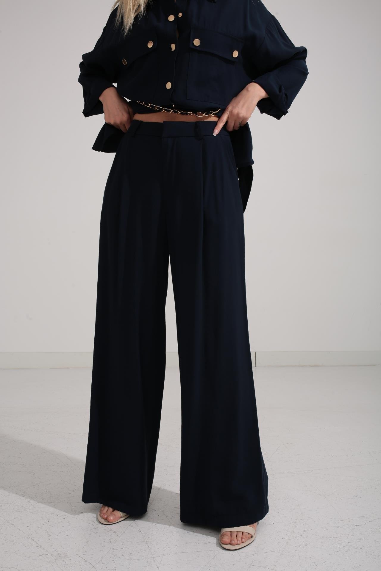 Zincir Kemerli Lacivert Tensel Takım TAKIM